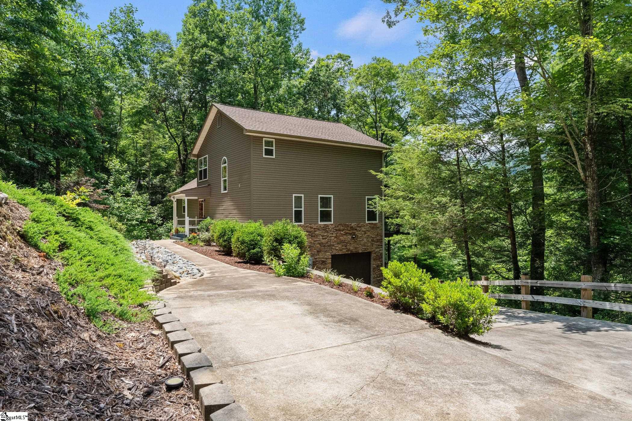 209 Falcon Crest Way Pickens, SC 29671