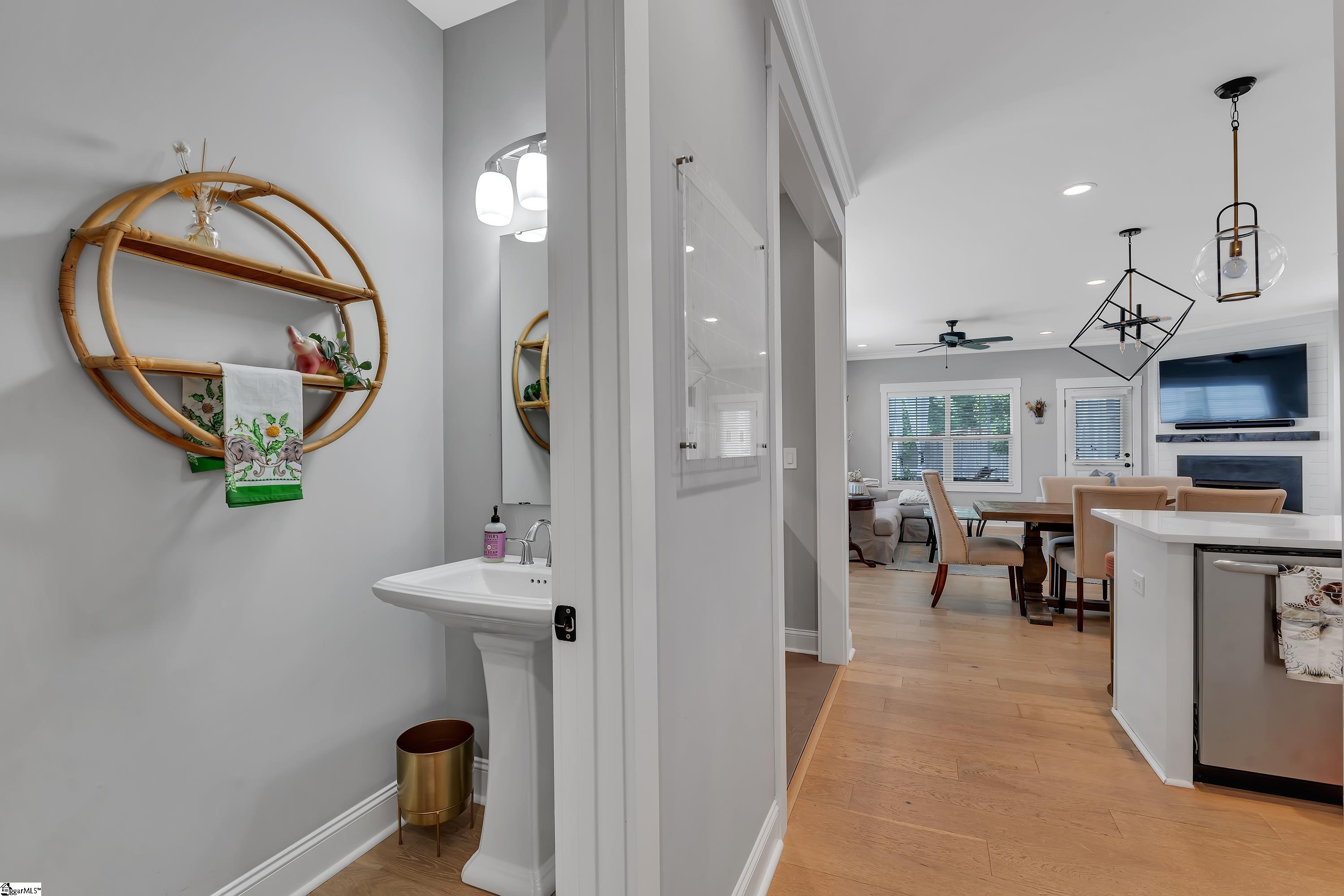 209 Pinckney Street Greenville, SC 29601