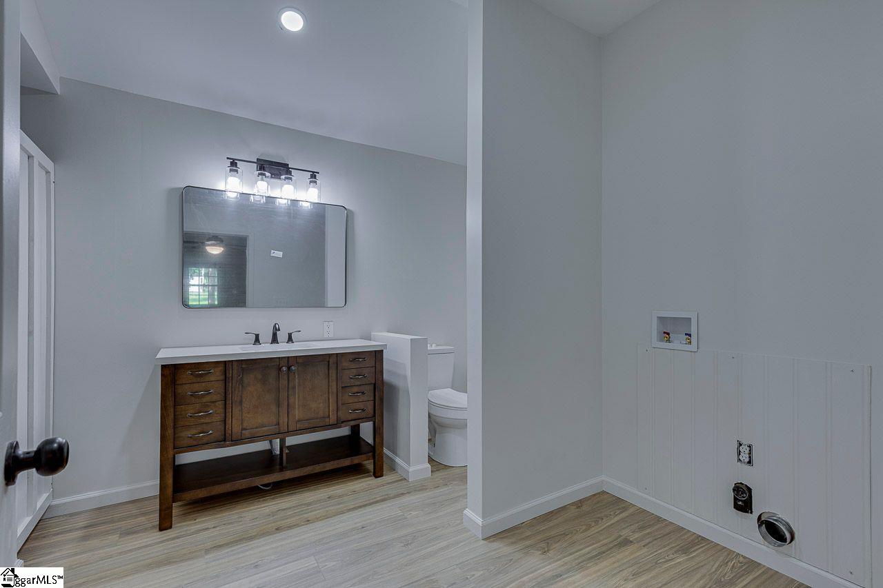 118 Burmaster Street Inman, SC 29349