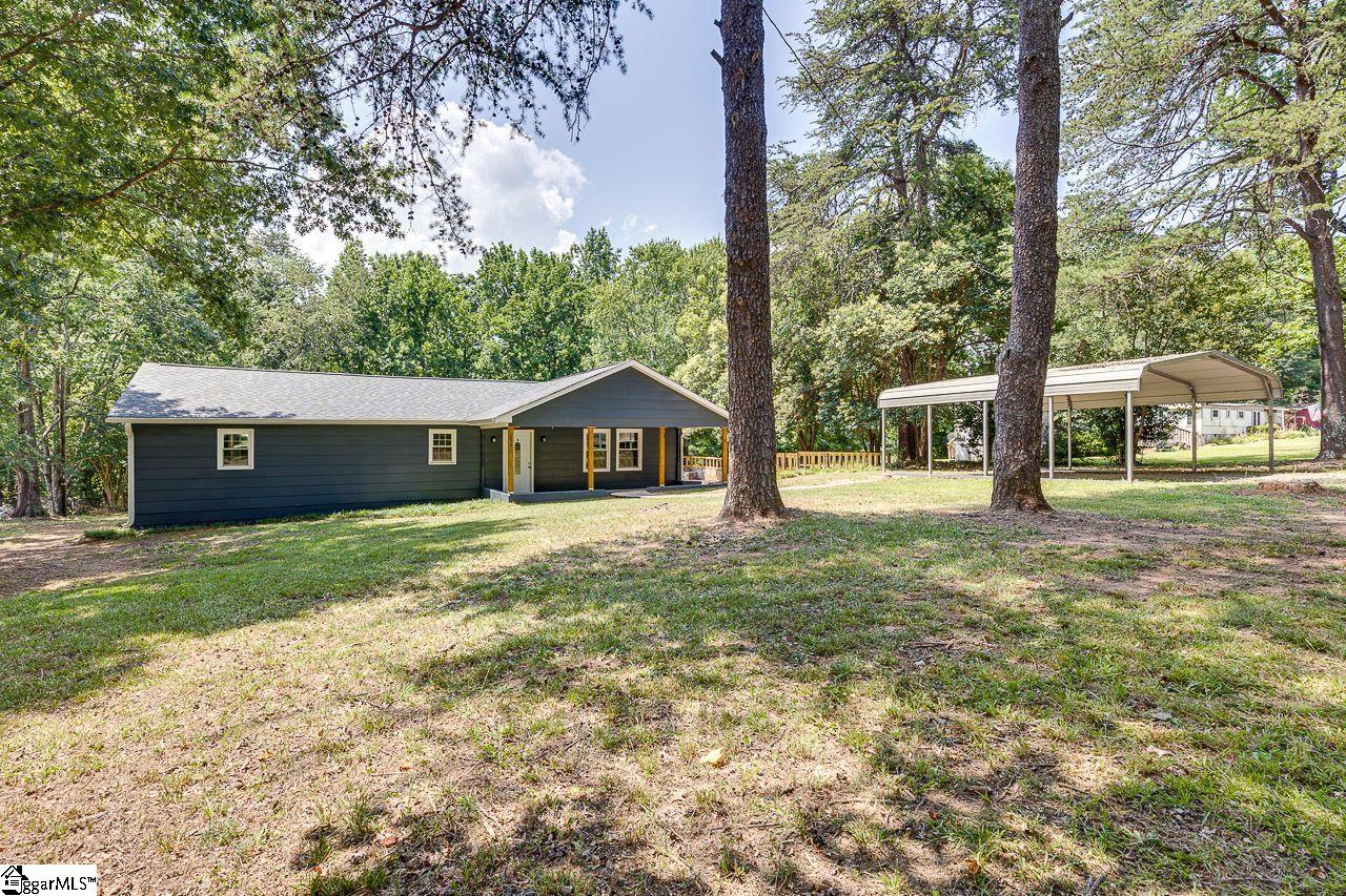 118 Burmaster Street Inman, SC 29349