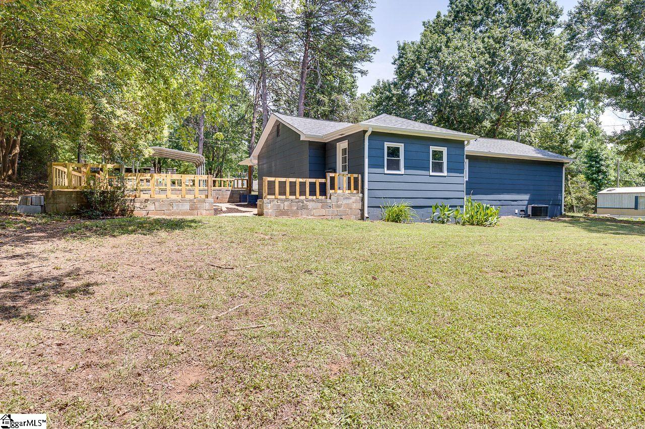 118 Burmaster Street Inman, SC 29349