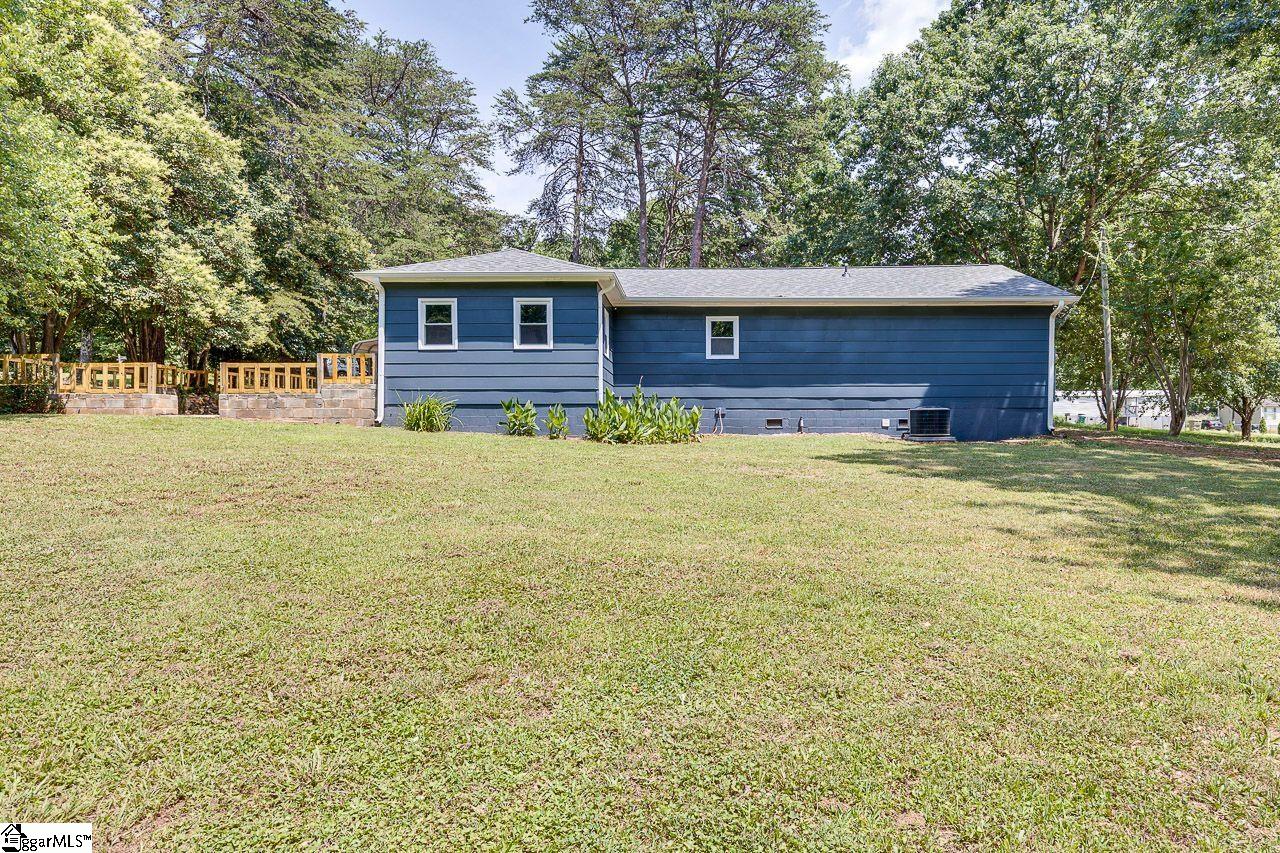 118 Burmaster Street Inman, SC 29349