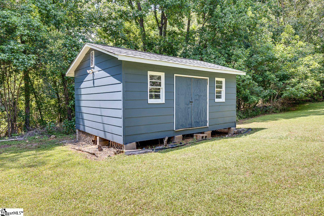 118 Burmaster Street Inman, SC 29349
