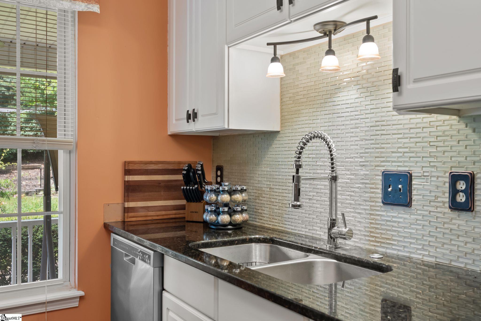 318 Weeping Willow Drive Seneca, SC 29672