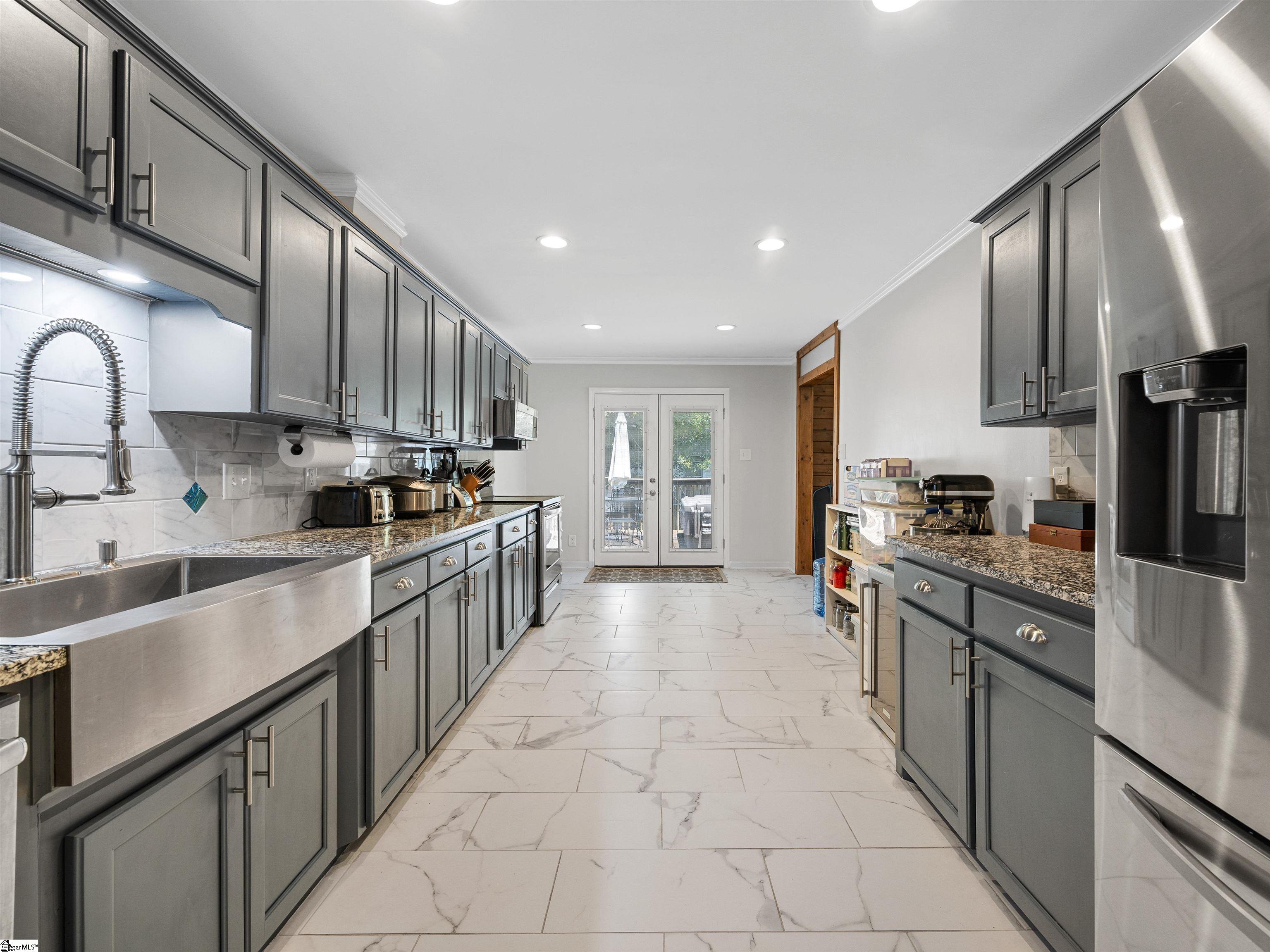 132 Bowers Court Spartanburg, SC 29301