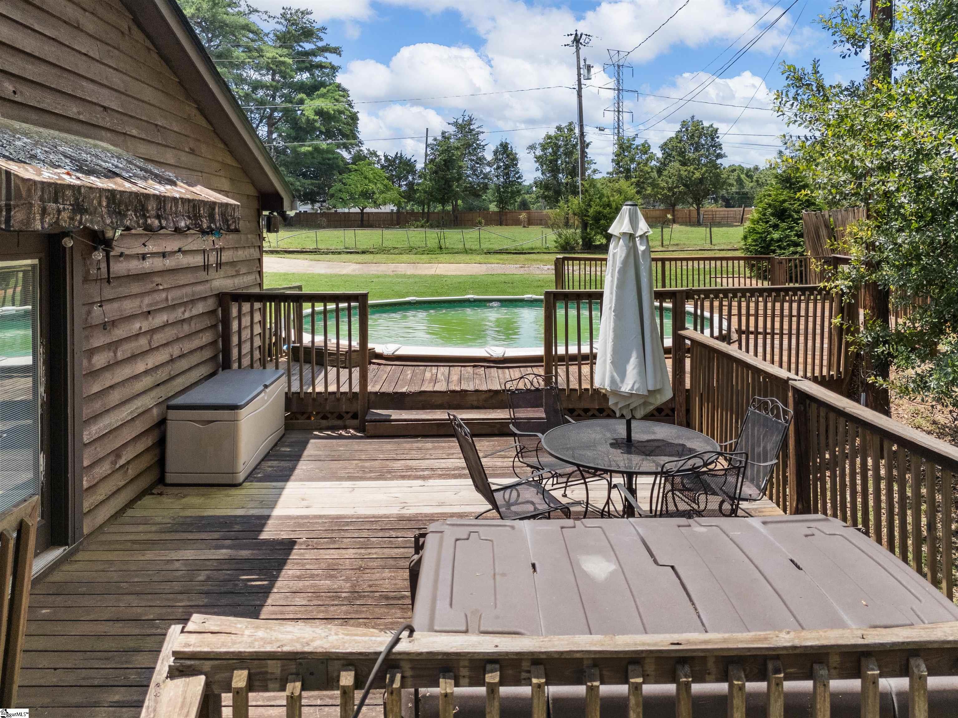 132 Bowers Court Spartanburg, SC 29301
