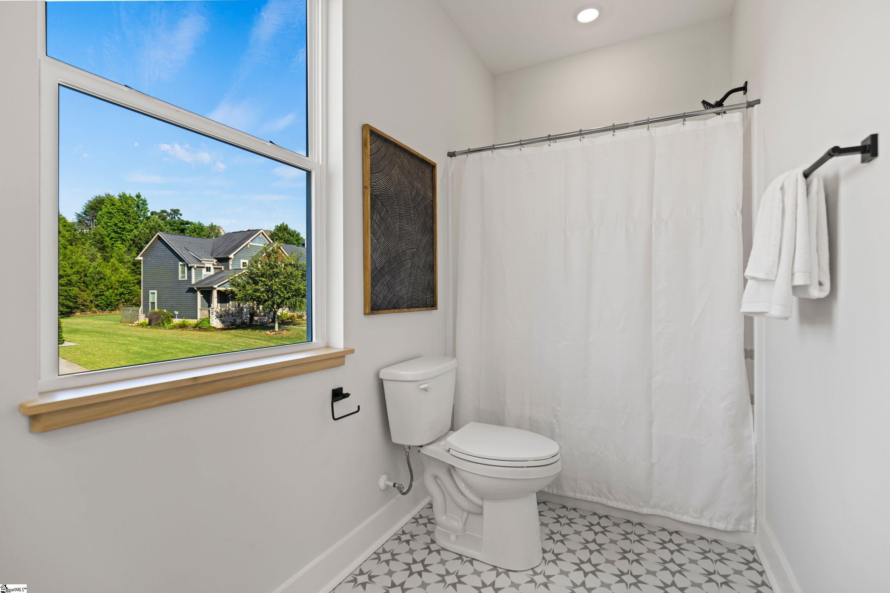 321 Serendipity Lane Spartanburg, SC 29301