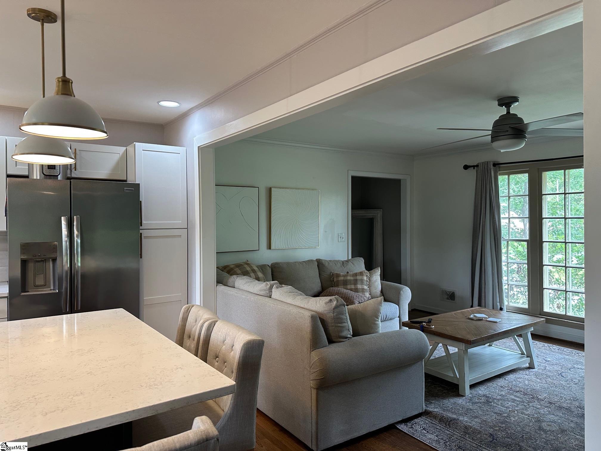 17 Homewood Avenue Taylors, SC 29687