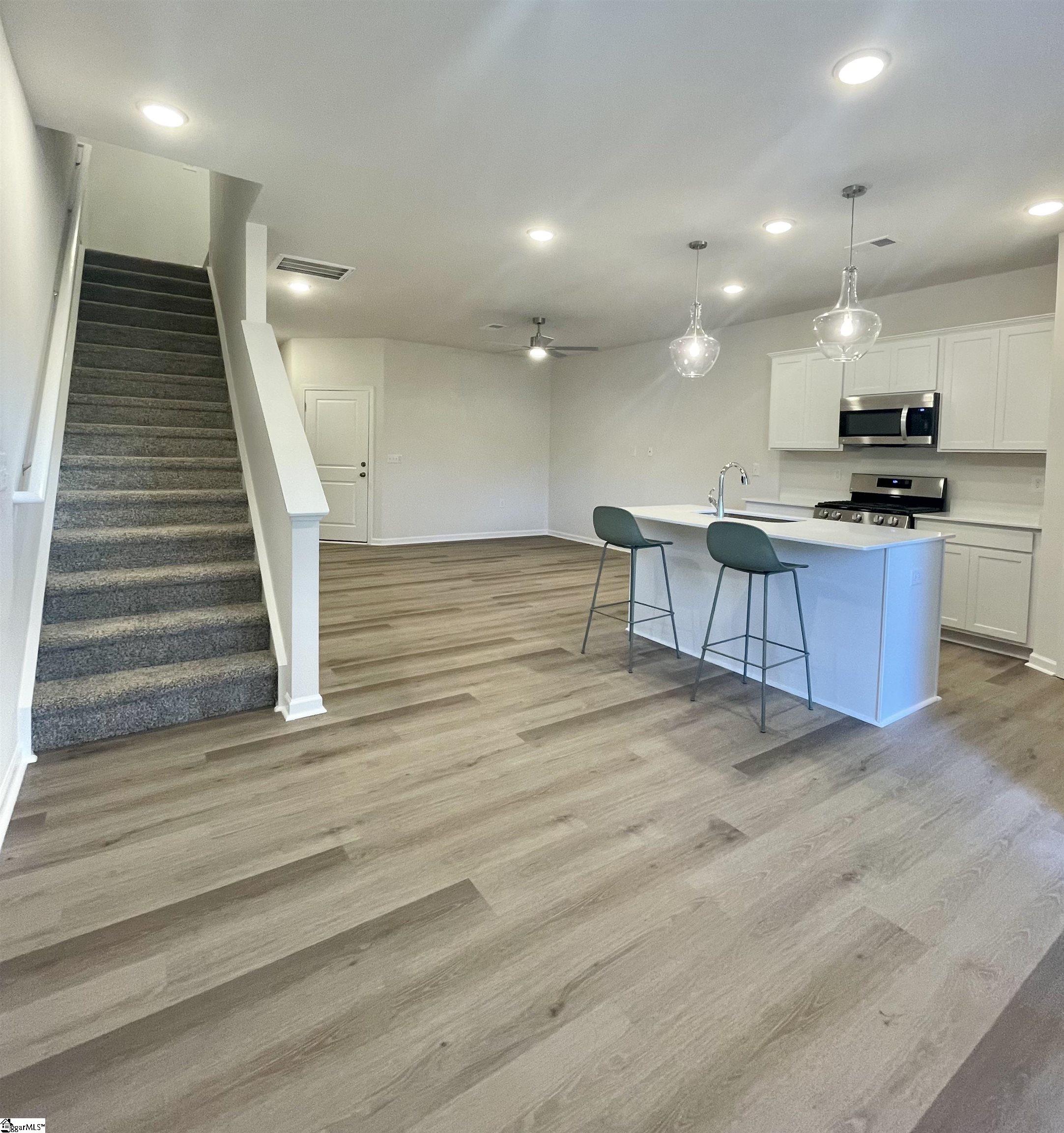 2011 Hillman Way Roebuck, SC 29376