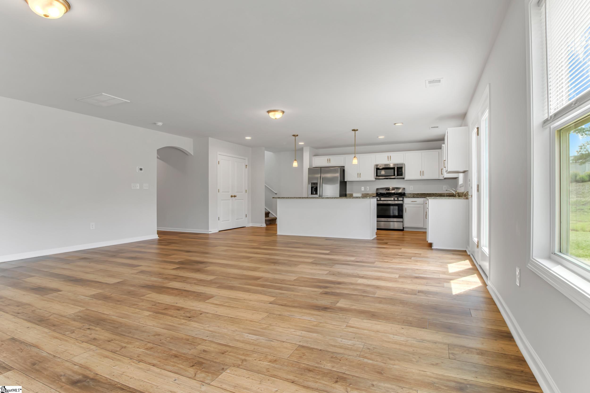 321 Siskin Place Spartanburg, SC 29303
