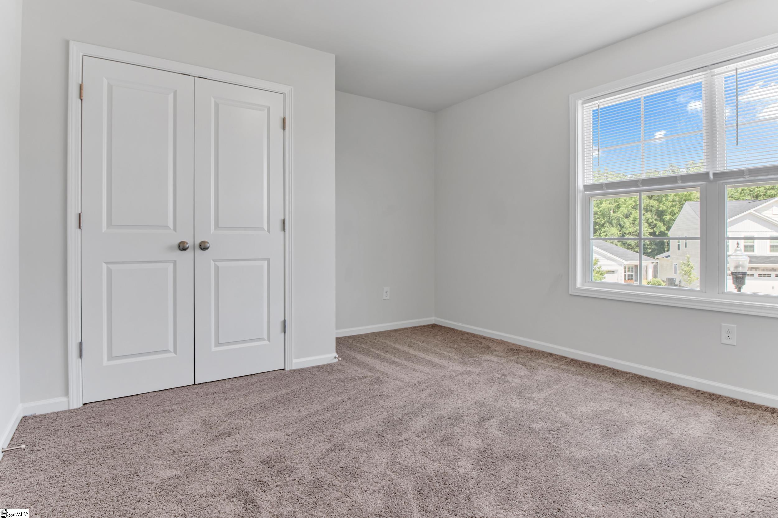 321 Siskin Place Spartanburg, SC 29303