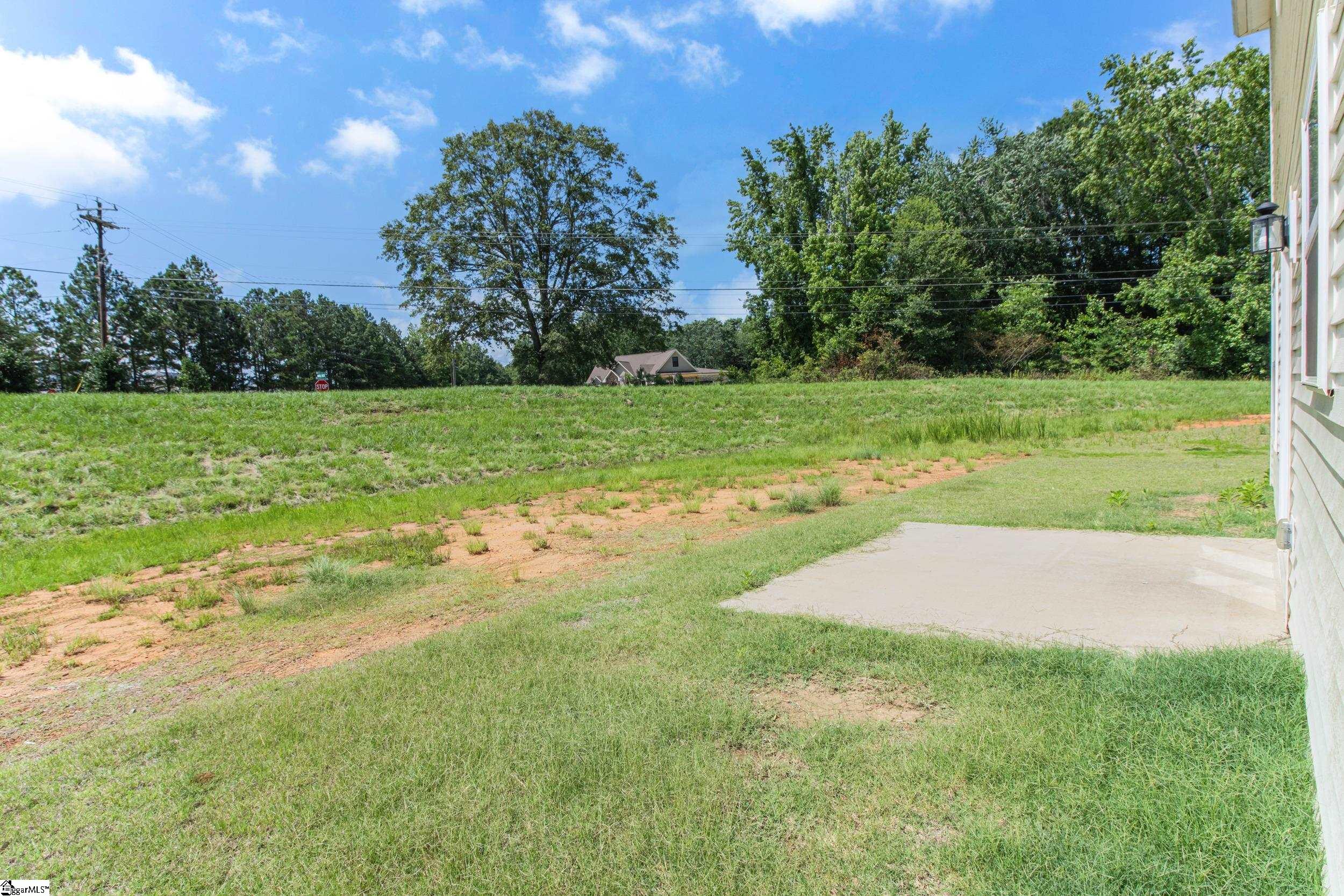 321 Siskin Place Spartanburg, SC 29303