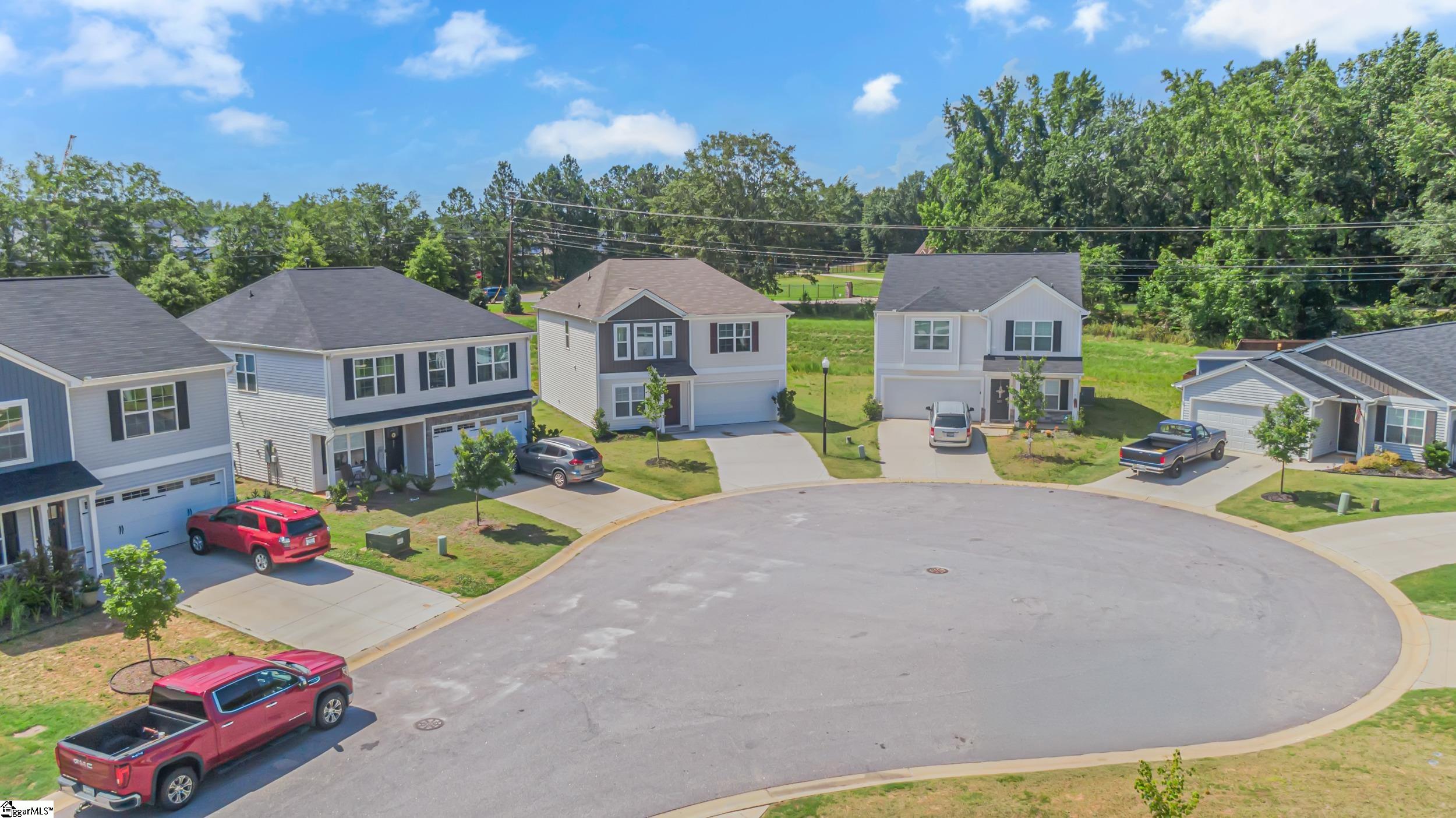 321 Siskin Place Spartanburg, SC 29303
