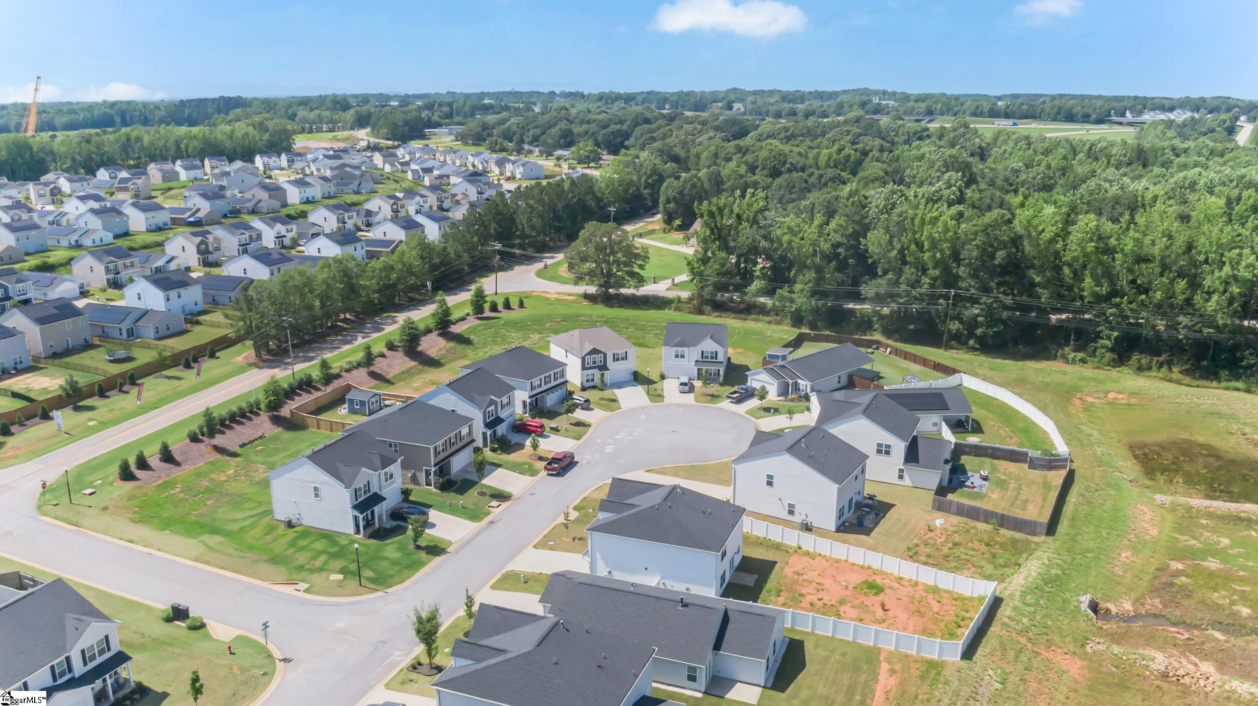 321 Siskin Place Spartanburg, SC 29303