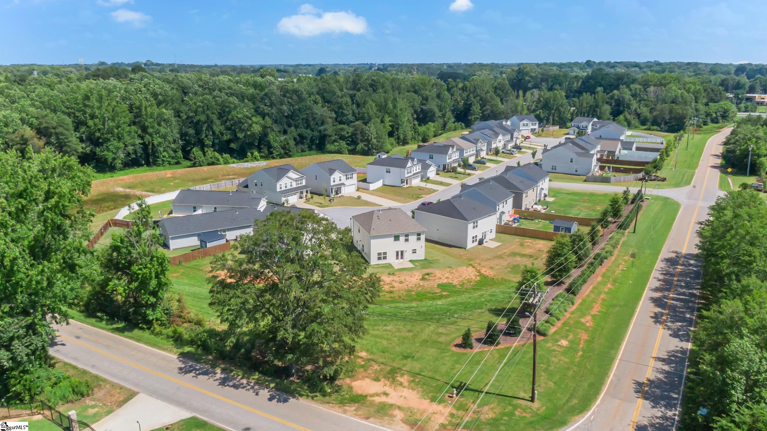 321 Siskin Place Spartanburg, SC 29303
