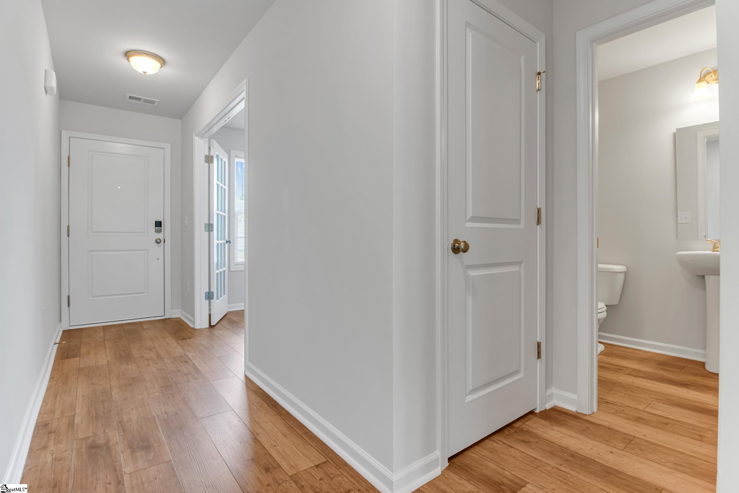 321 Siskin Place Spartanburg, SC 29303