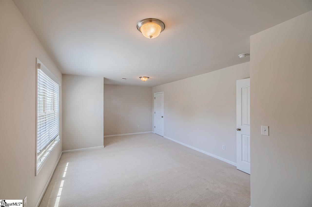 203 Redmont Court Simpsonville, SC 29680