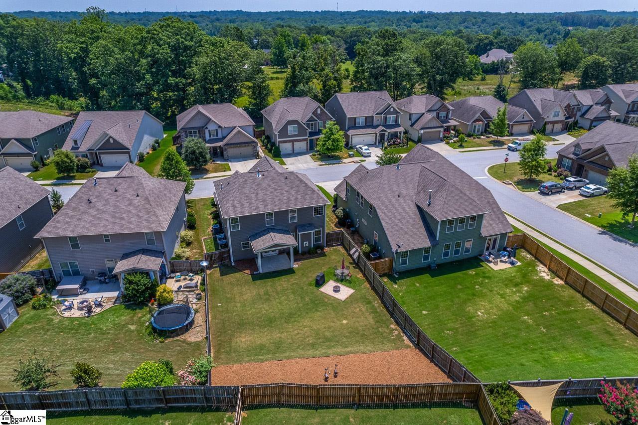 203 Redmont Court Simpsonville, SC 29680