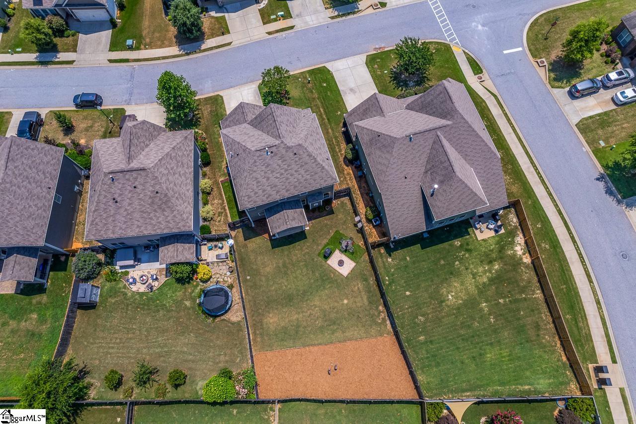 203 Redmont Court Simpsonville, SC 29680