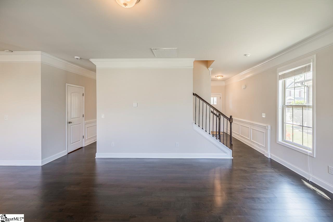 203 Redmont Court Simpsonville, SC 29680