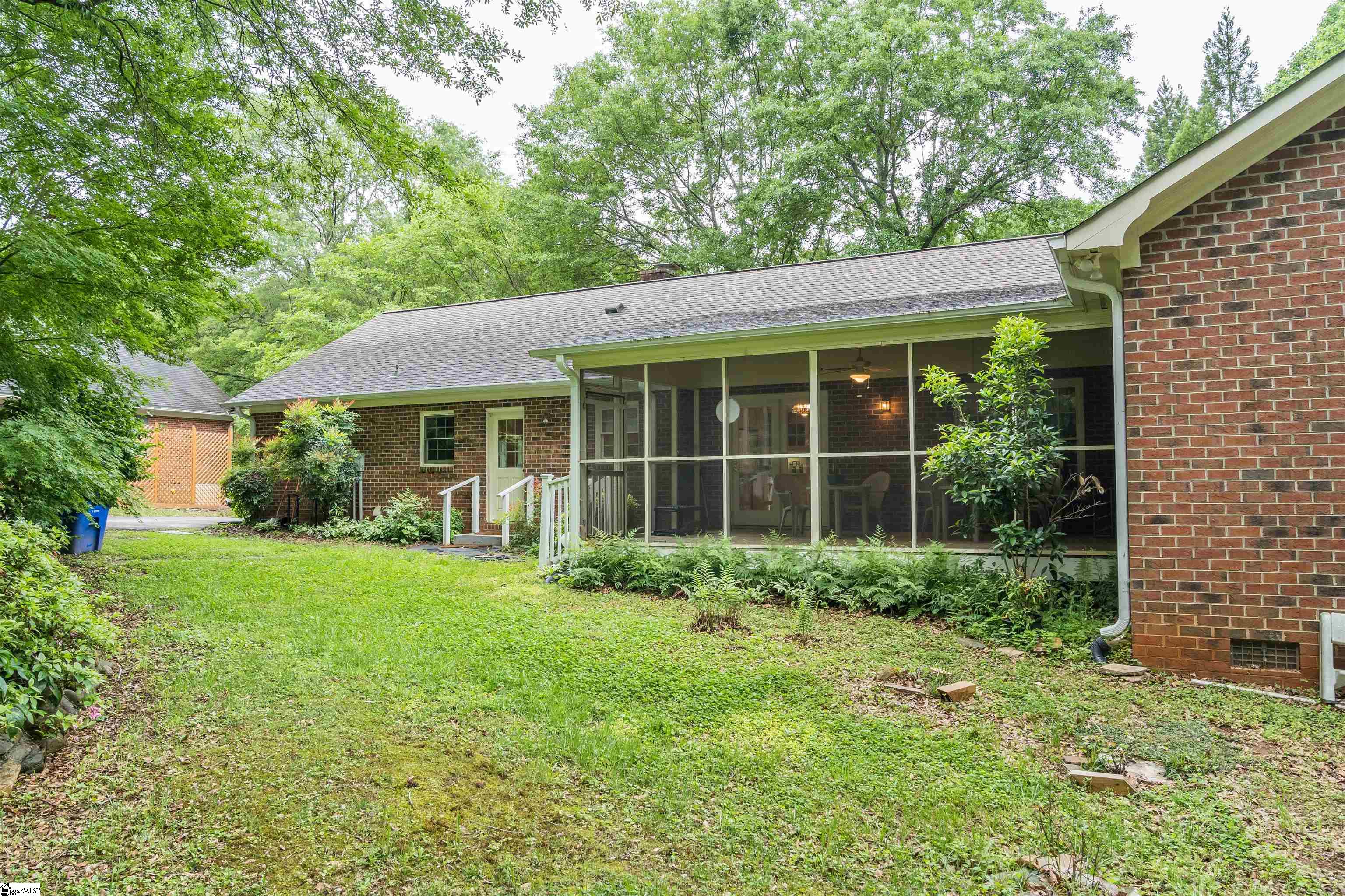 265 Hollis Drive Spartanburg, SC 29307