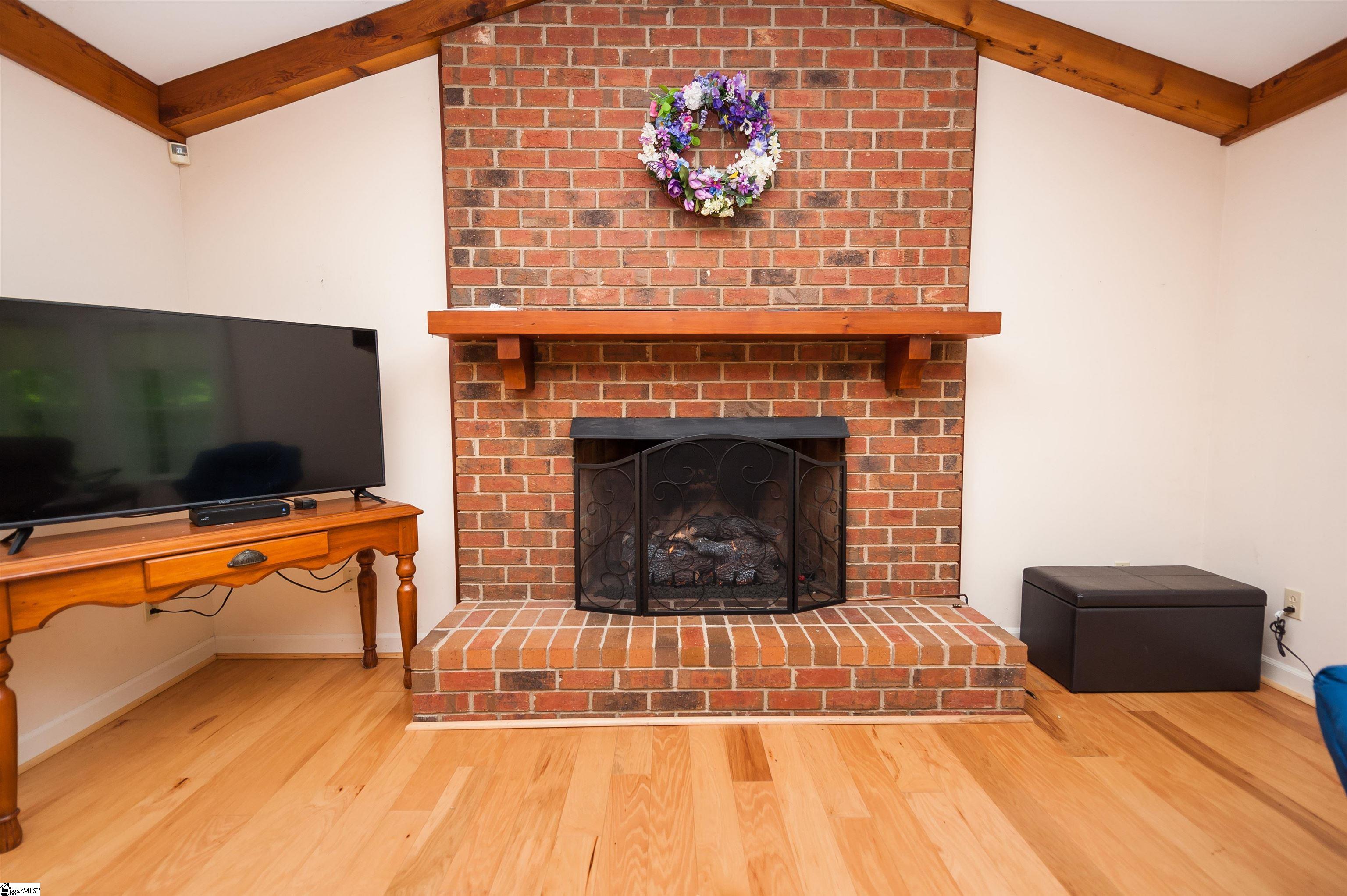 265 Hollis Drive Spartanburg, SC 29307