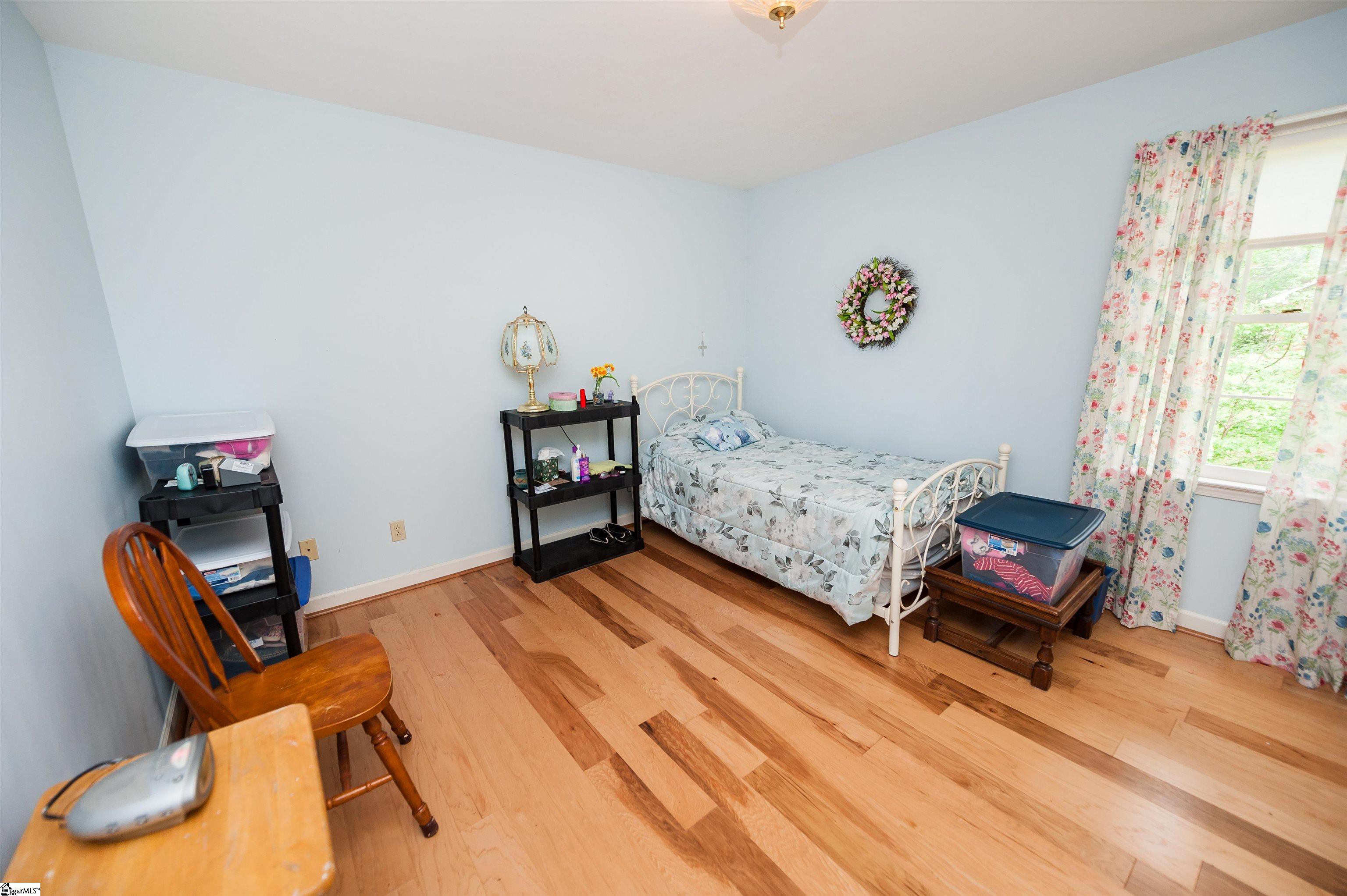 265 Hollis Drive Spartanburg, SC 29307
