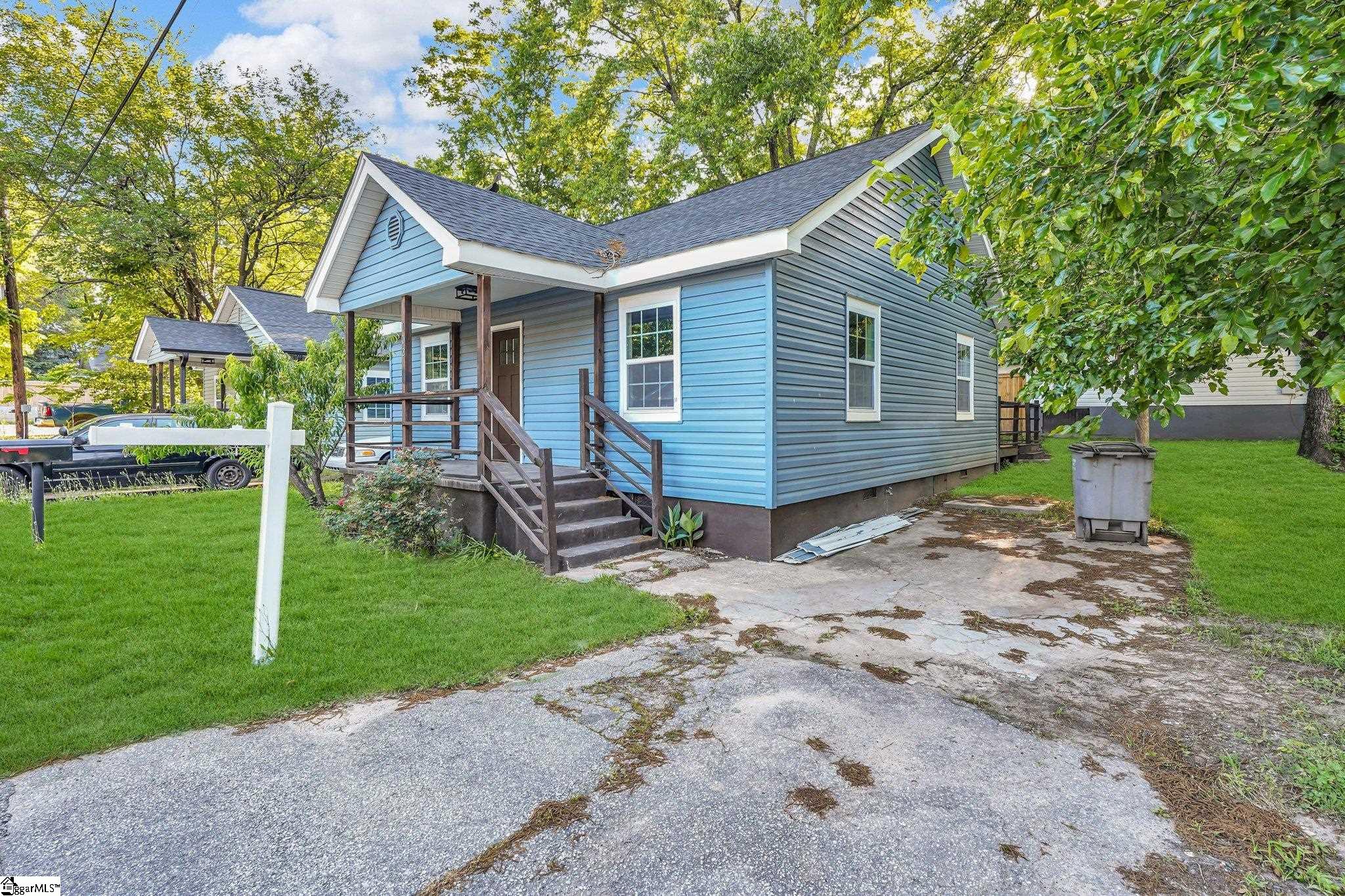 102 McDade Street Greenville, SC 29611