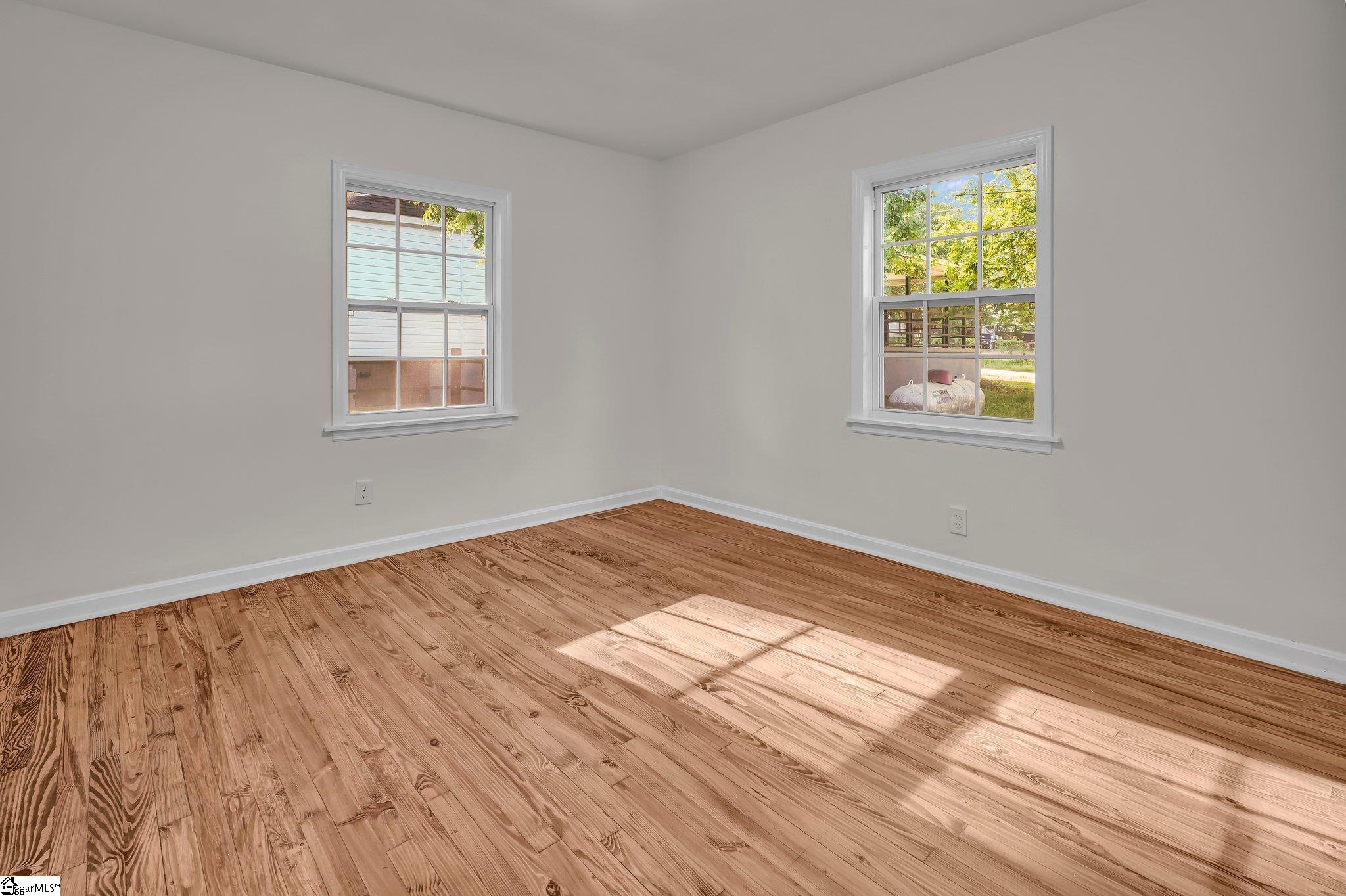 102 McDade Street Greenville, SC 29611
