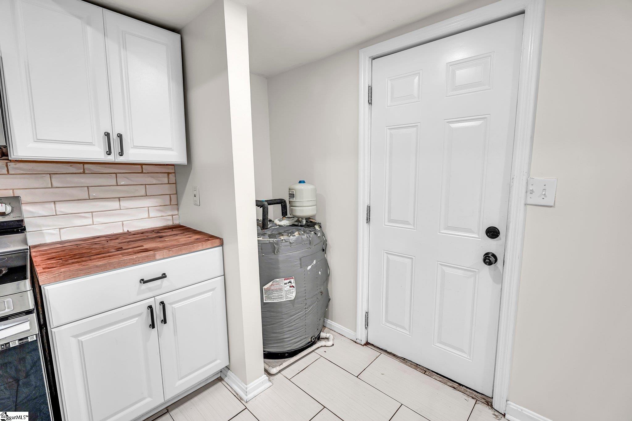 102 McDade Street Greenville, SC 29611