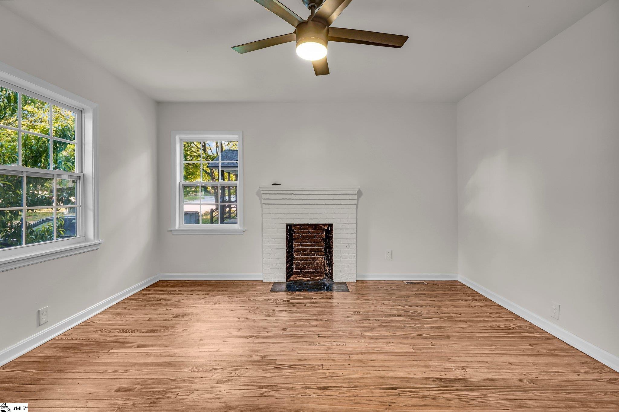102 McDade Street Greenville, SC 29611