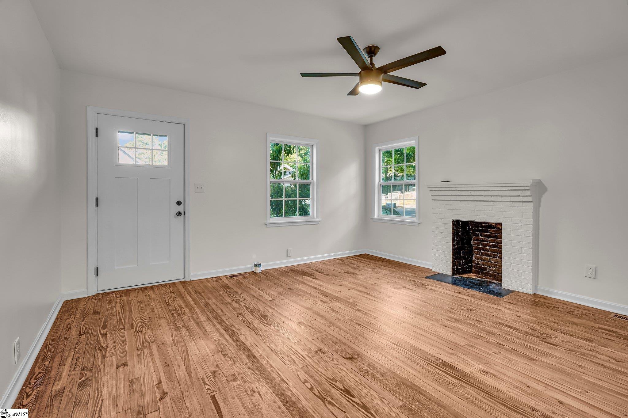 102 McDade Street Greenville, SC 29611