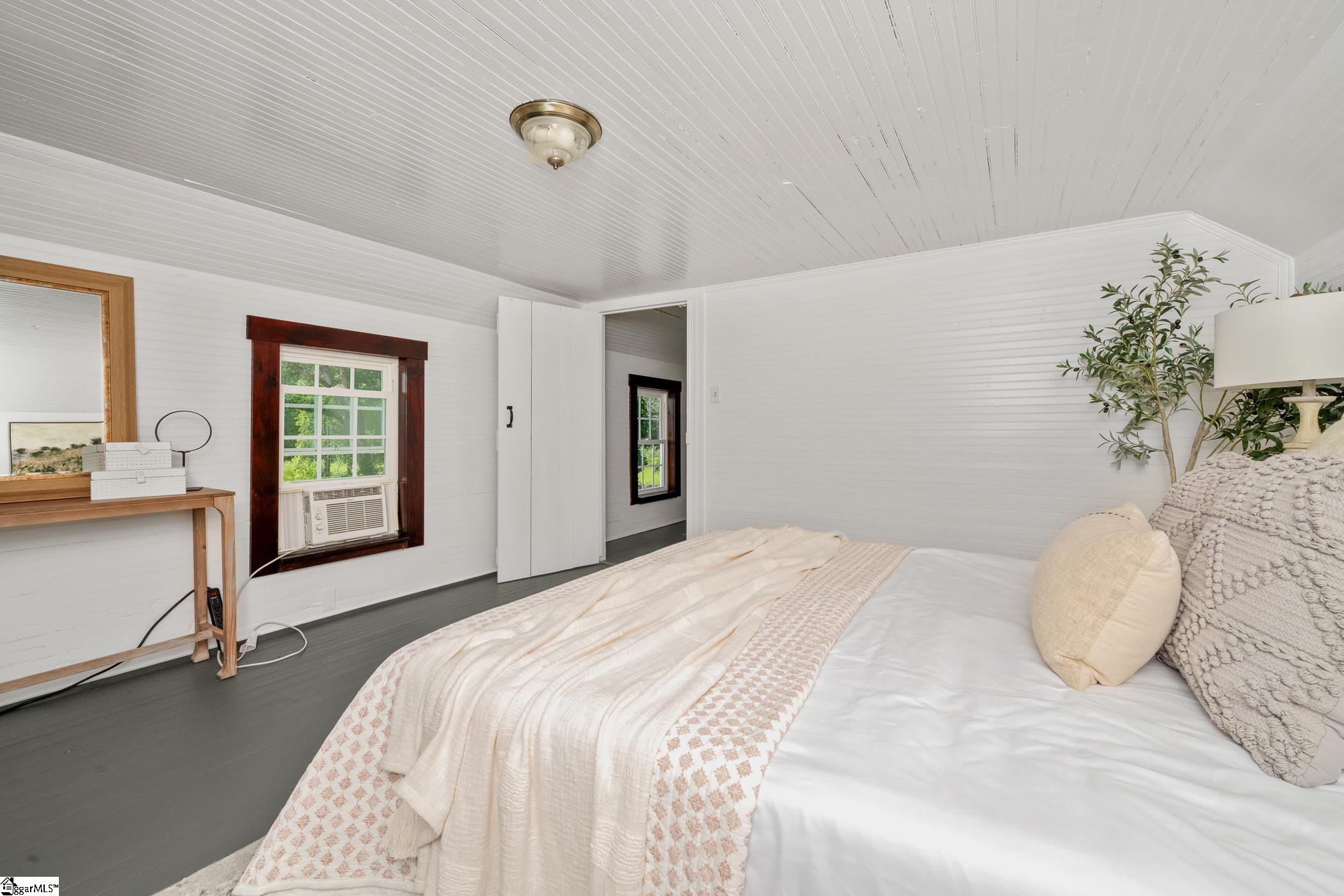 137 Bearcat Trail Sunset, SC 29685