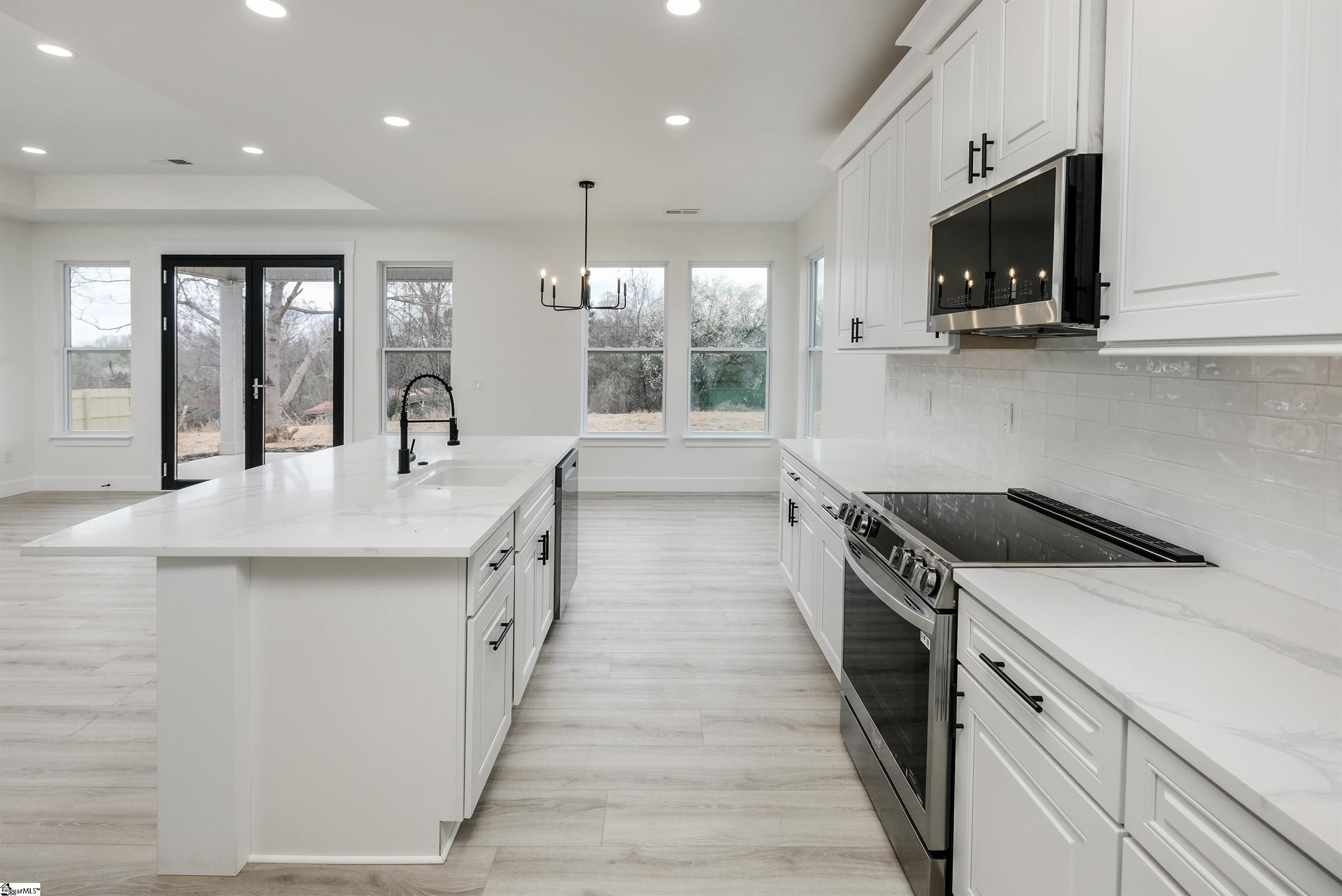 130 Simmons Road Woodruff, SC 29388