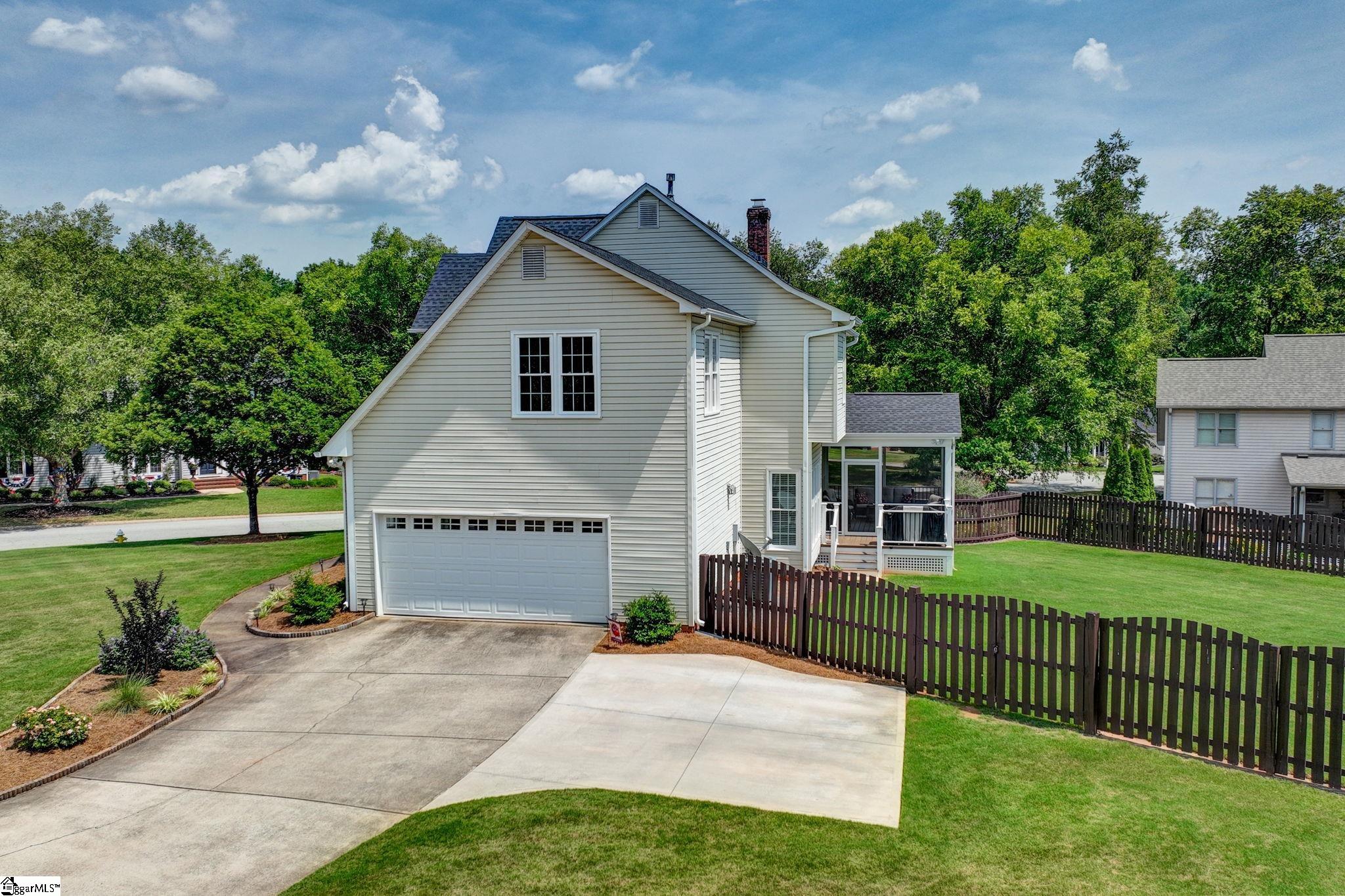 3 Promontory Court Greenville, SC 29615