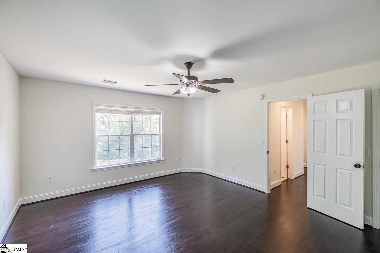 607 Greening Drive Simpsonville, SC 29681