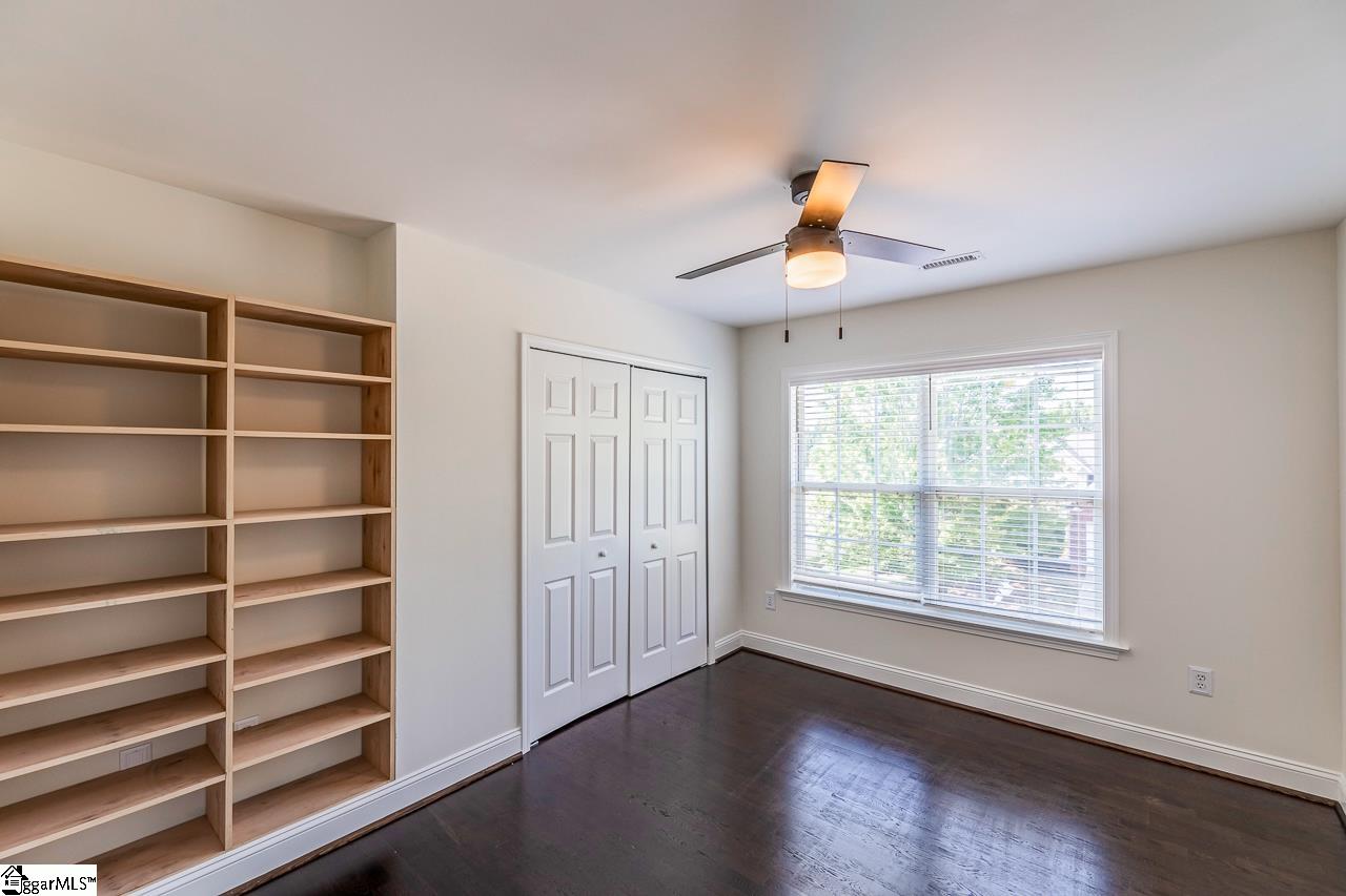 607 Greening Drive Simpsonville, SC 29681