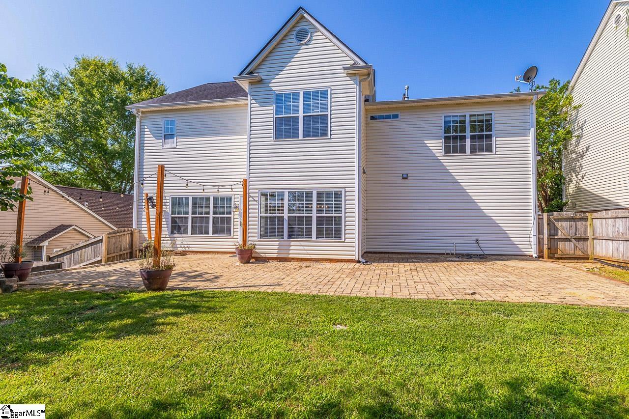 607 Greening Drive Simpsonville, SC 29681