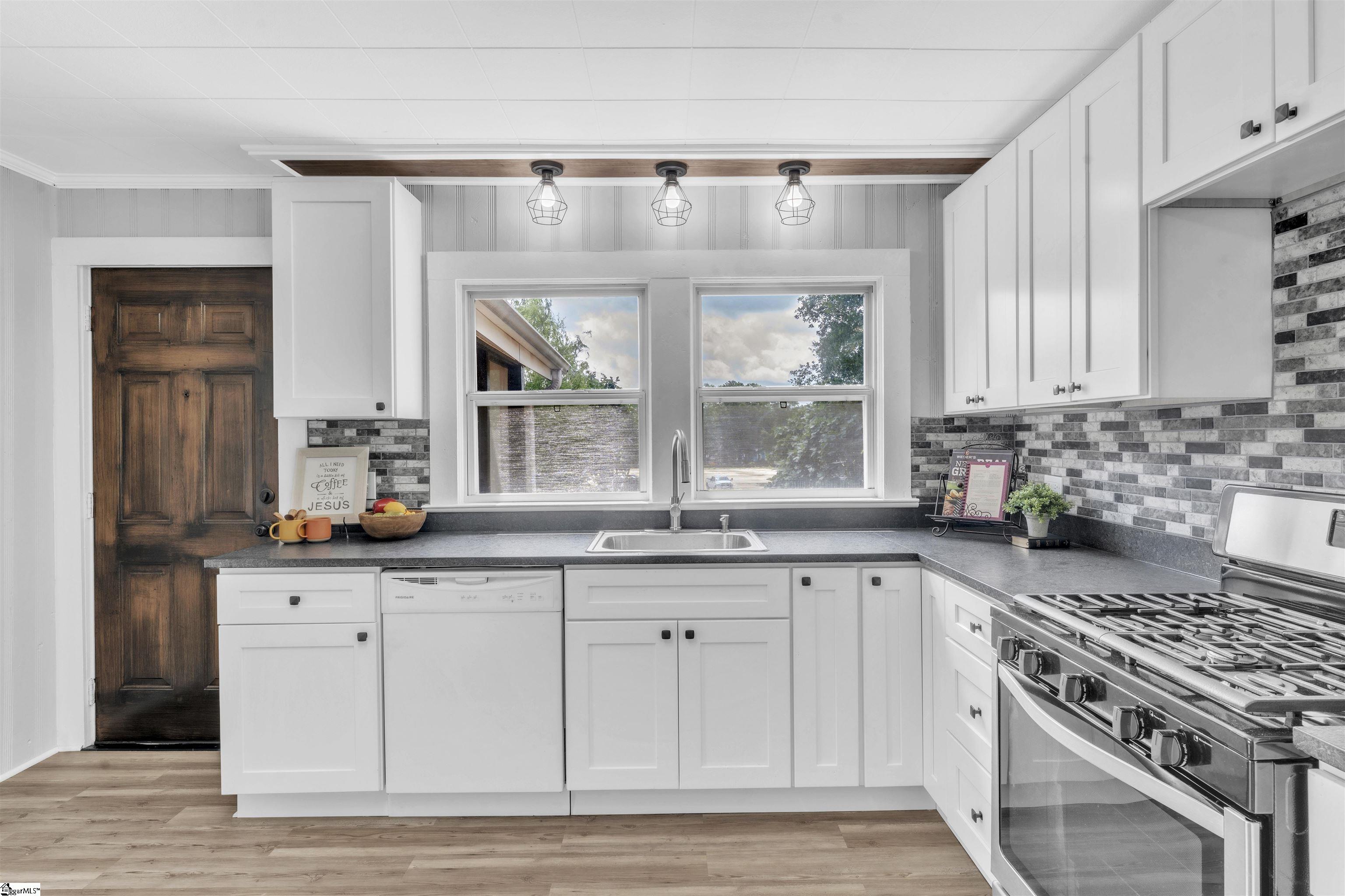 111 Riley Street Westminster, SC 29693