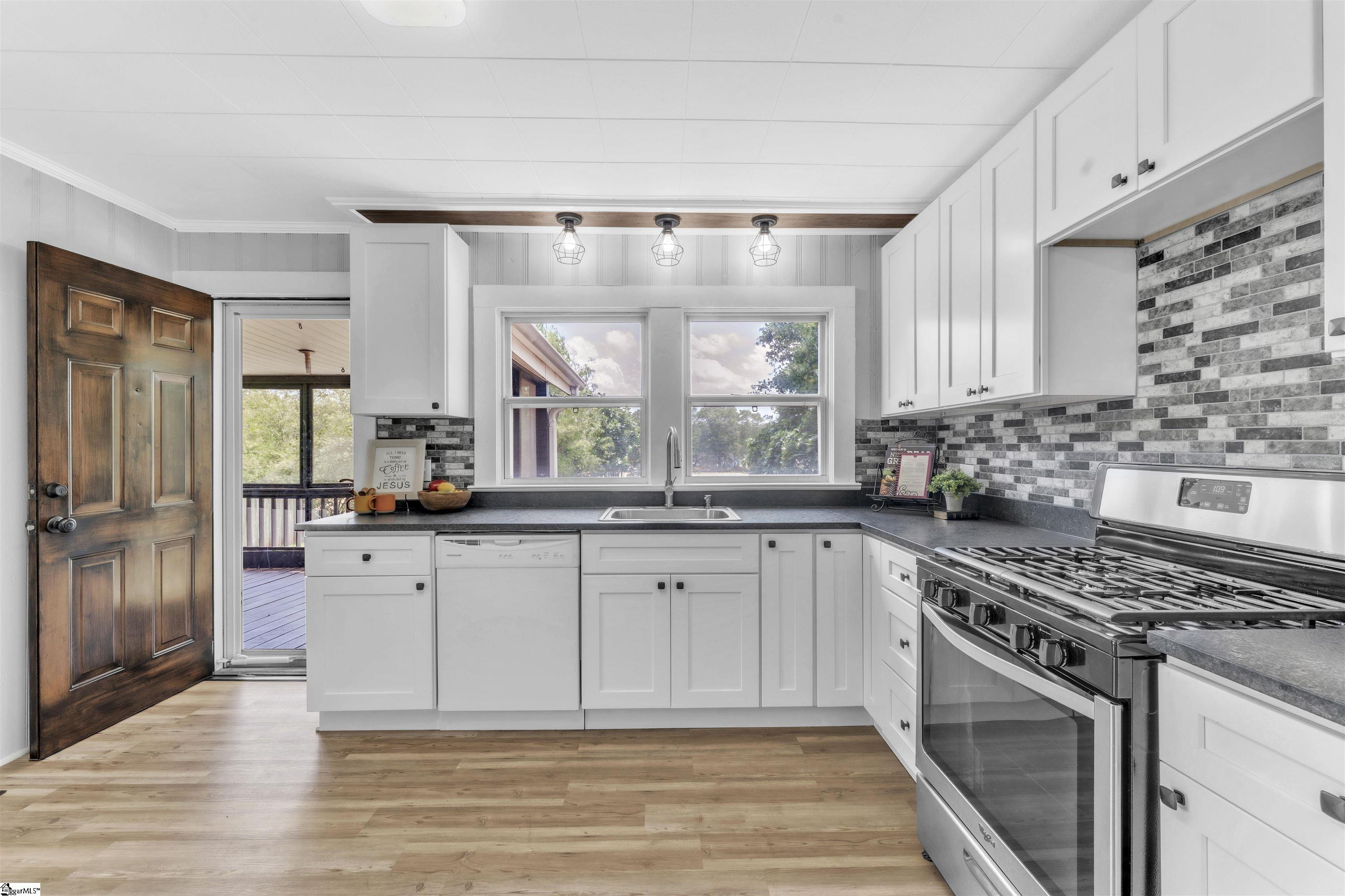 111 Riley Street Westminster, SC 29693