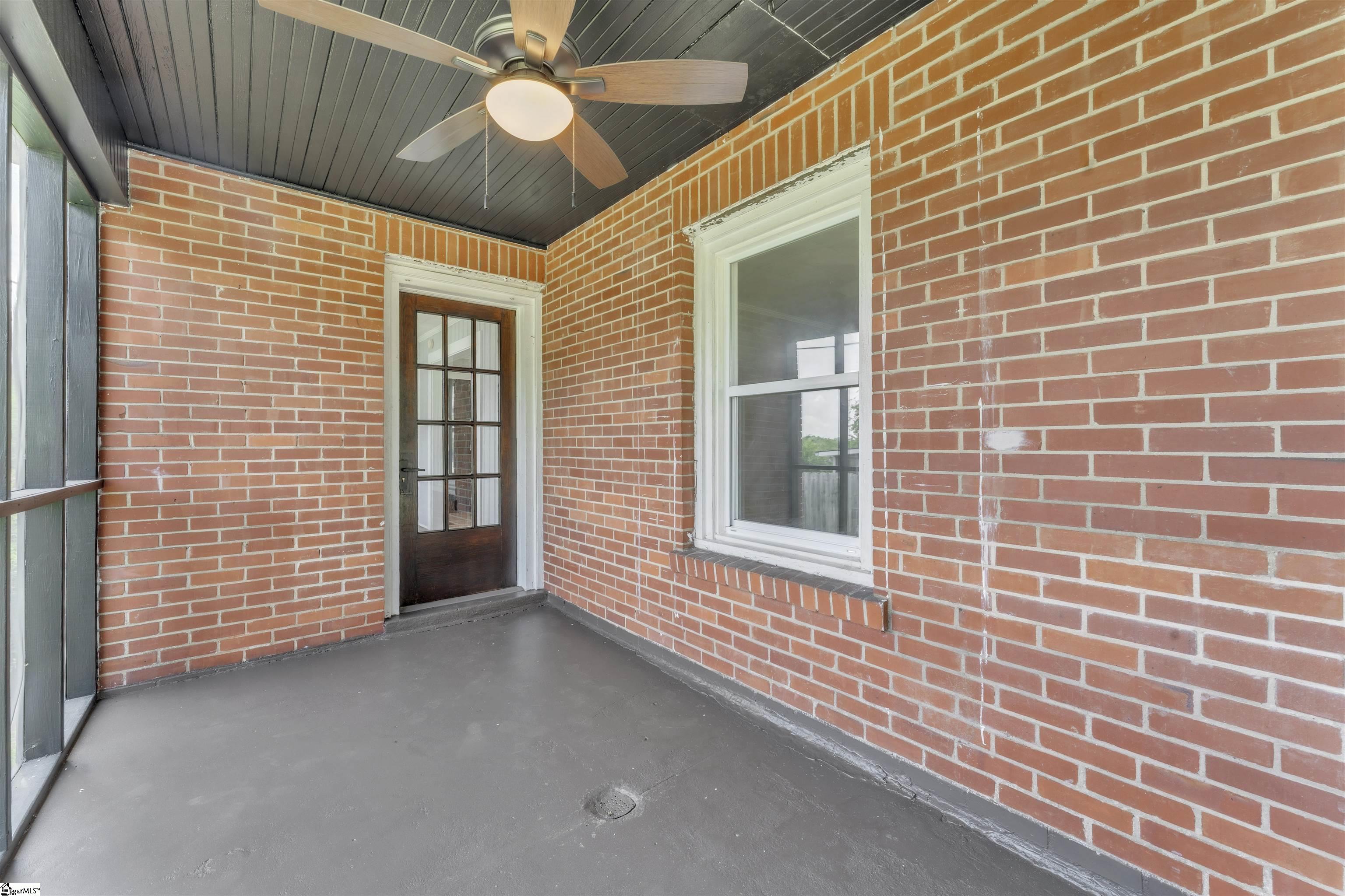 111 Riley Street Westminster, SC 29693