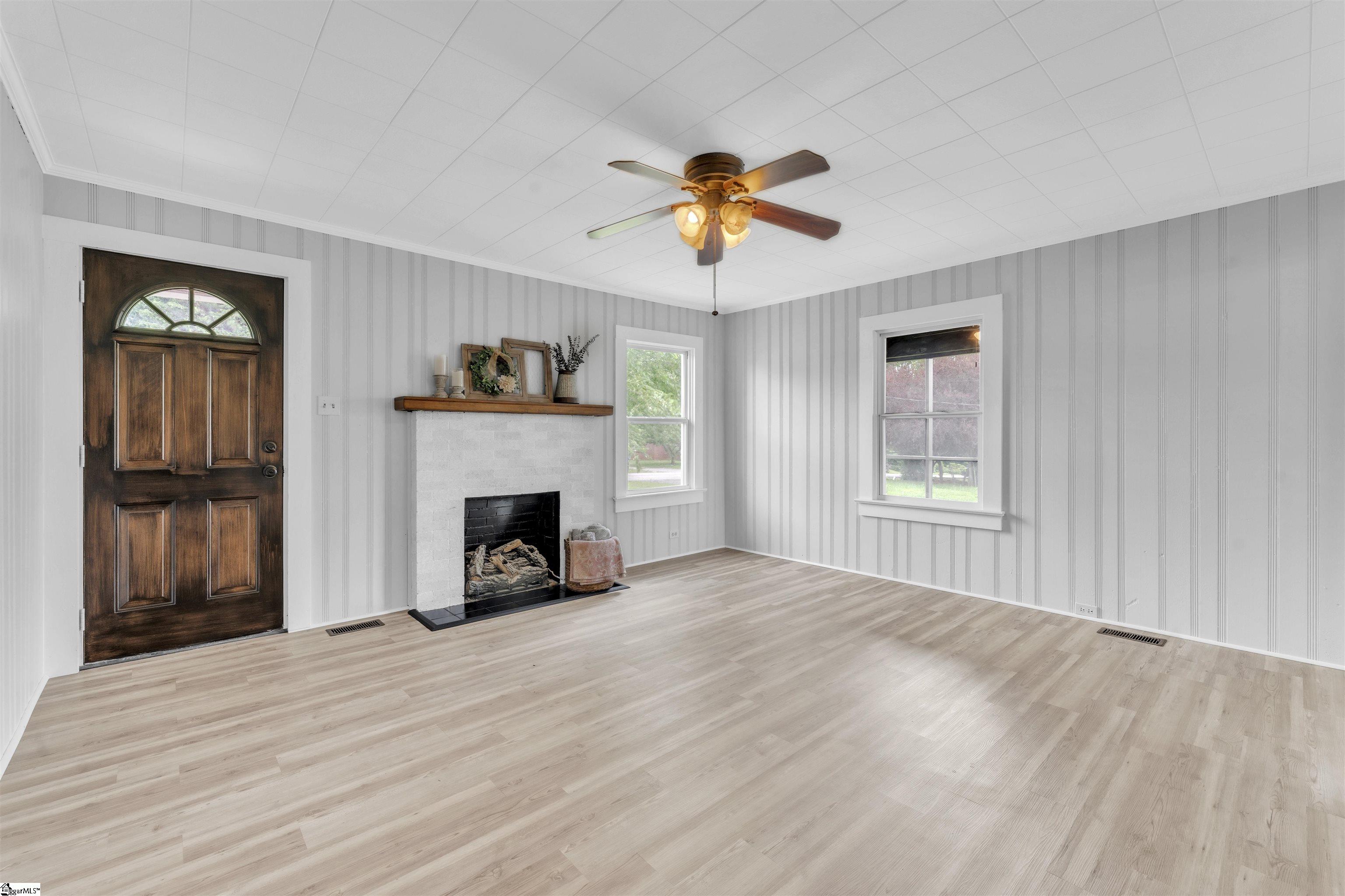 111 Riley Street Westminster, SC 29693
