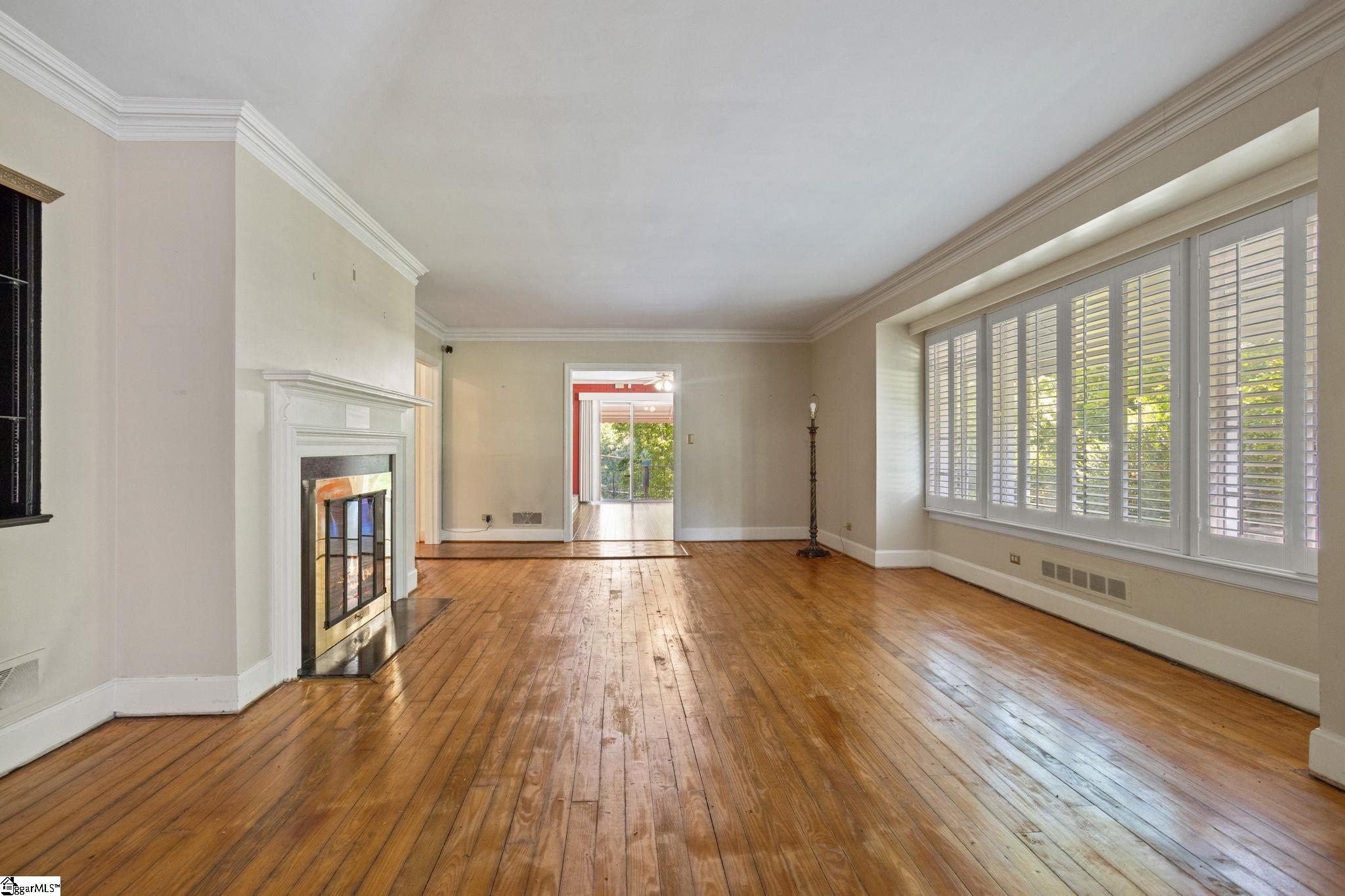 6850 Augusta Road Greenville, SC 29605