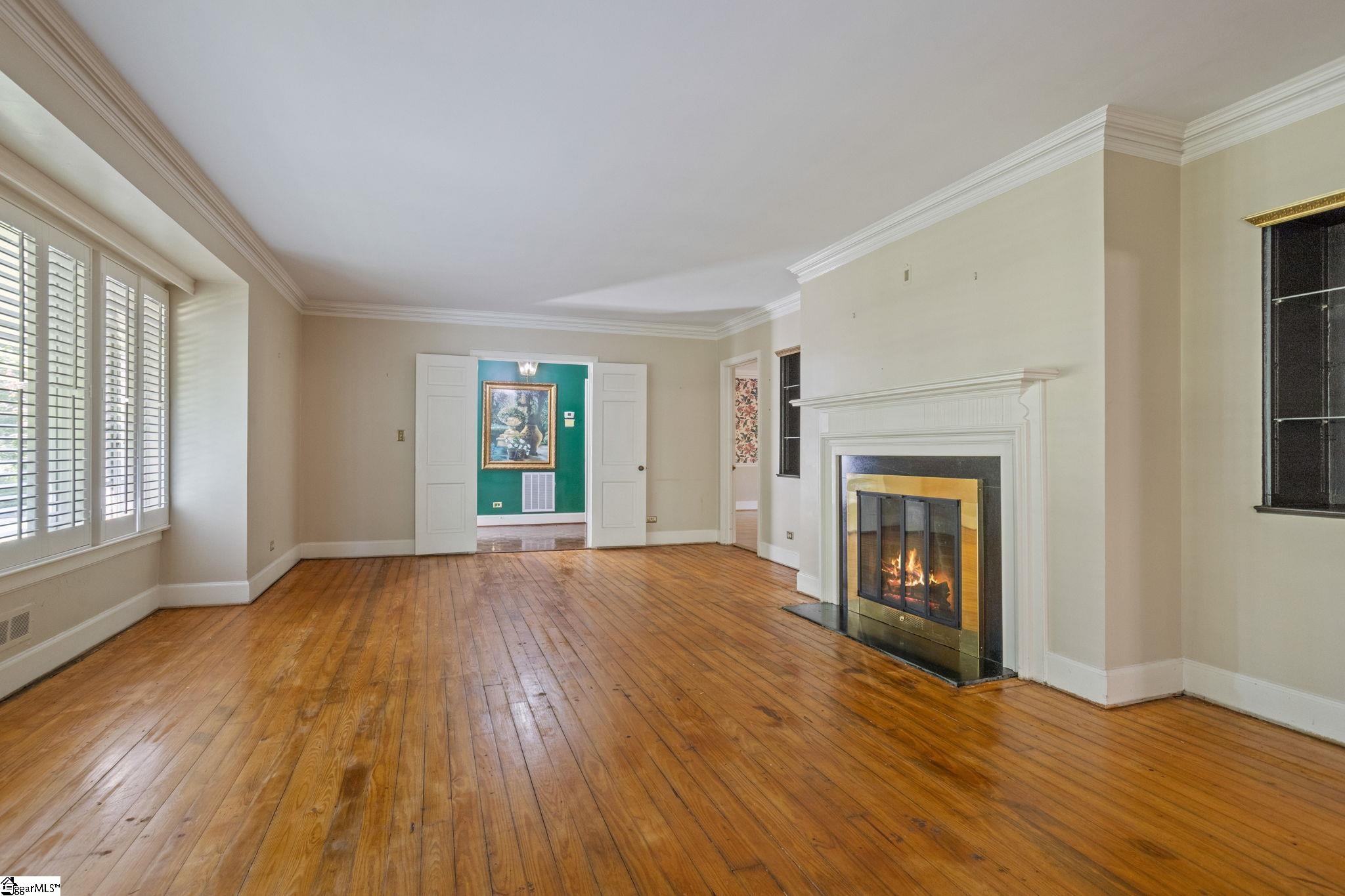 6850 Augusta Road Greenville, SC 29605
