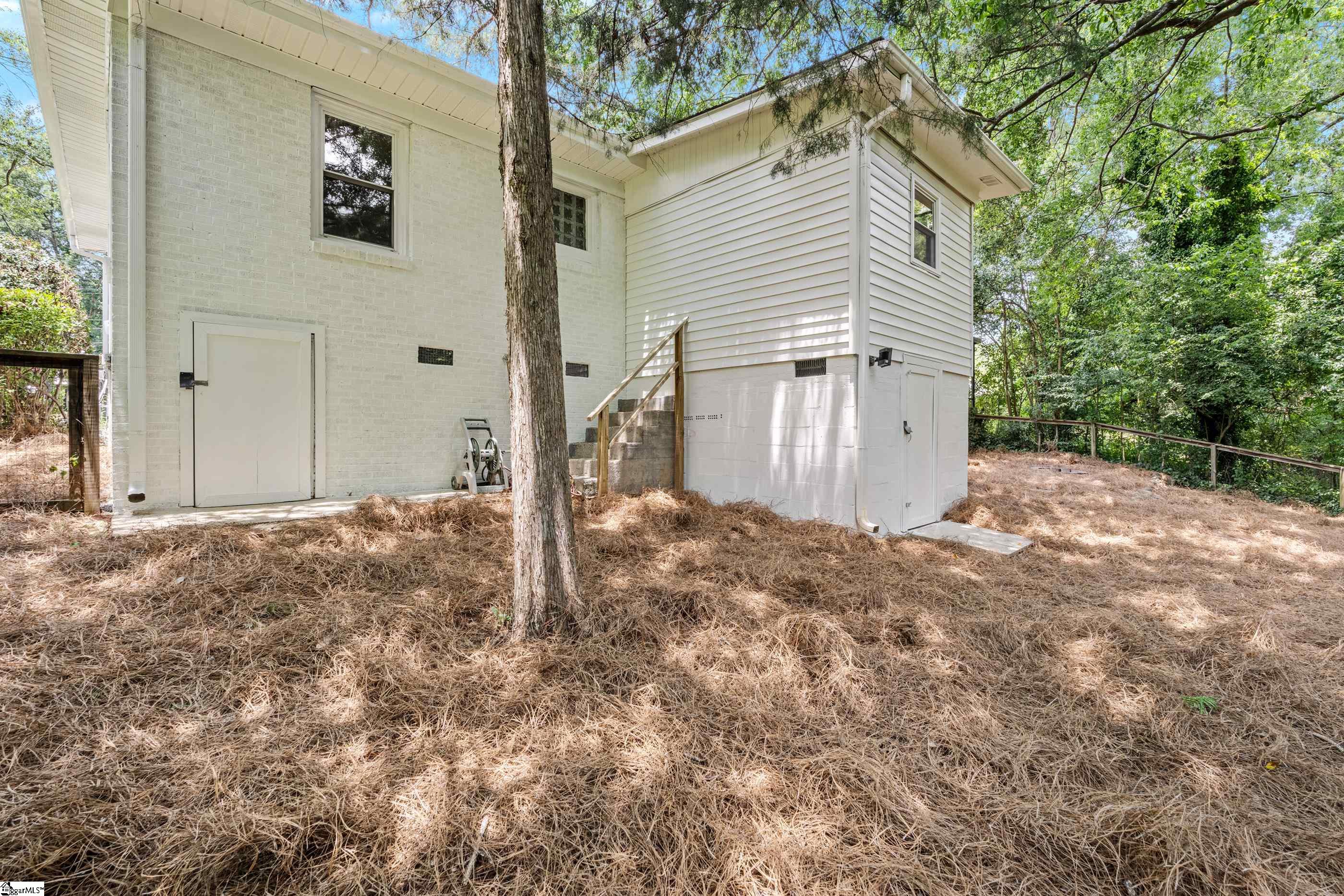 209 Webster Road Greenville, SC 29607