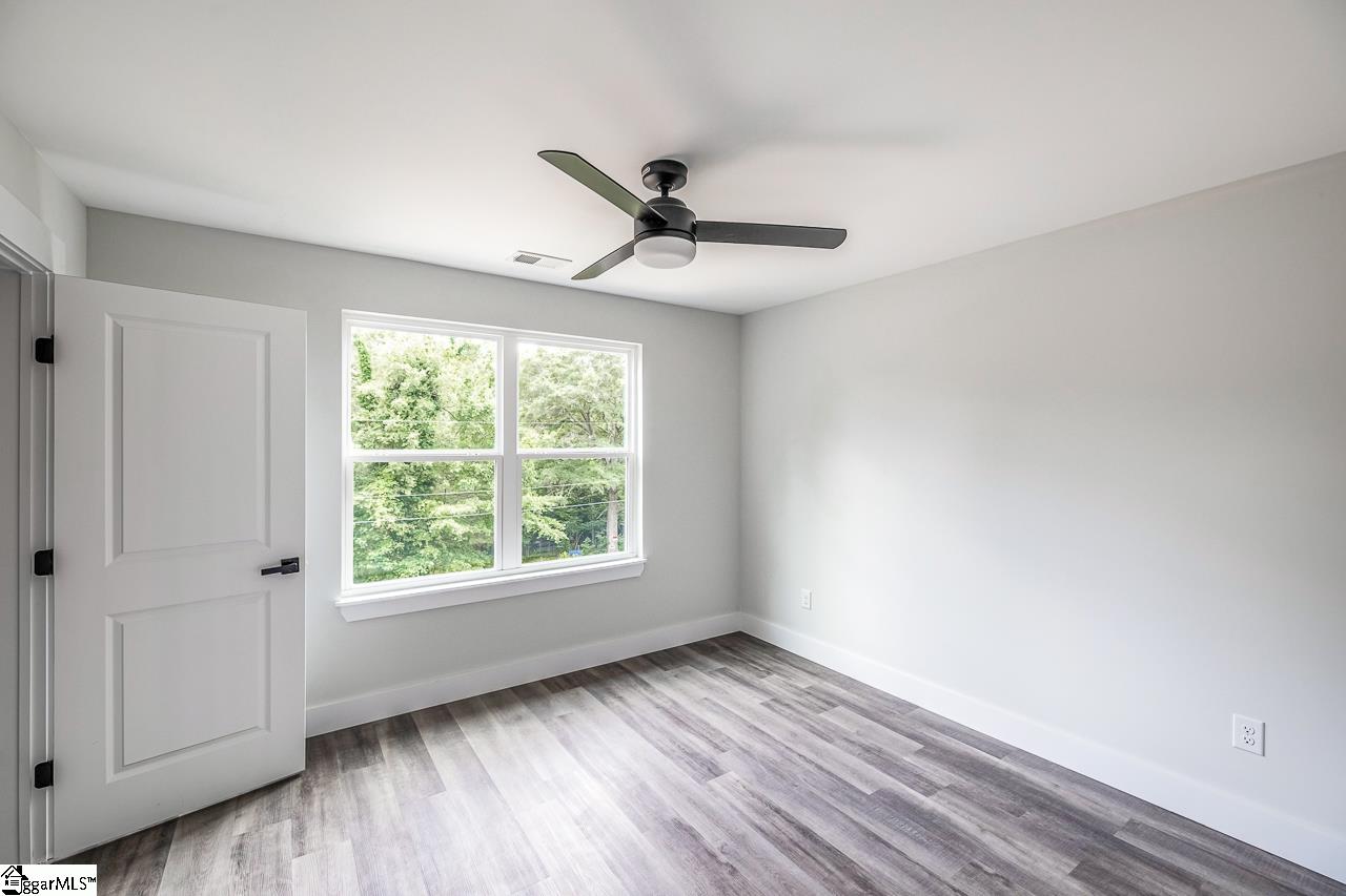 121 E Brookmeade Drive Anderson, SC 29624