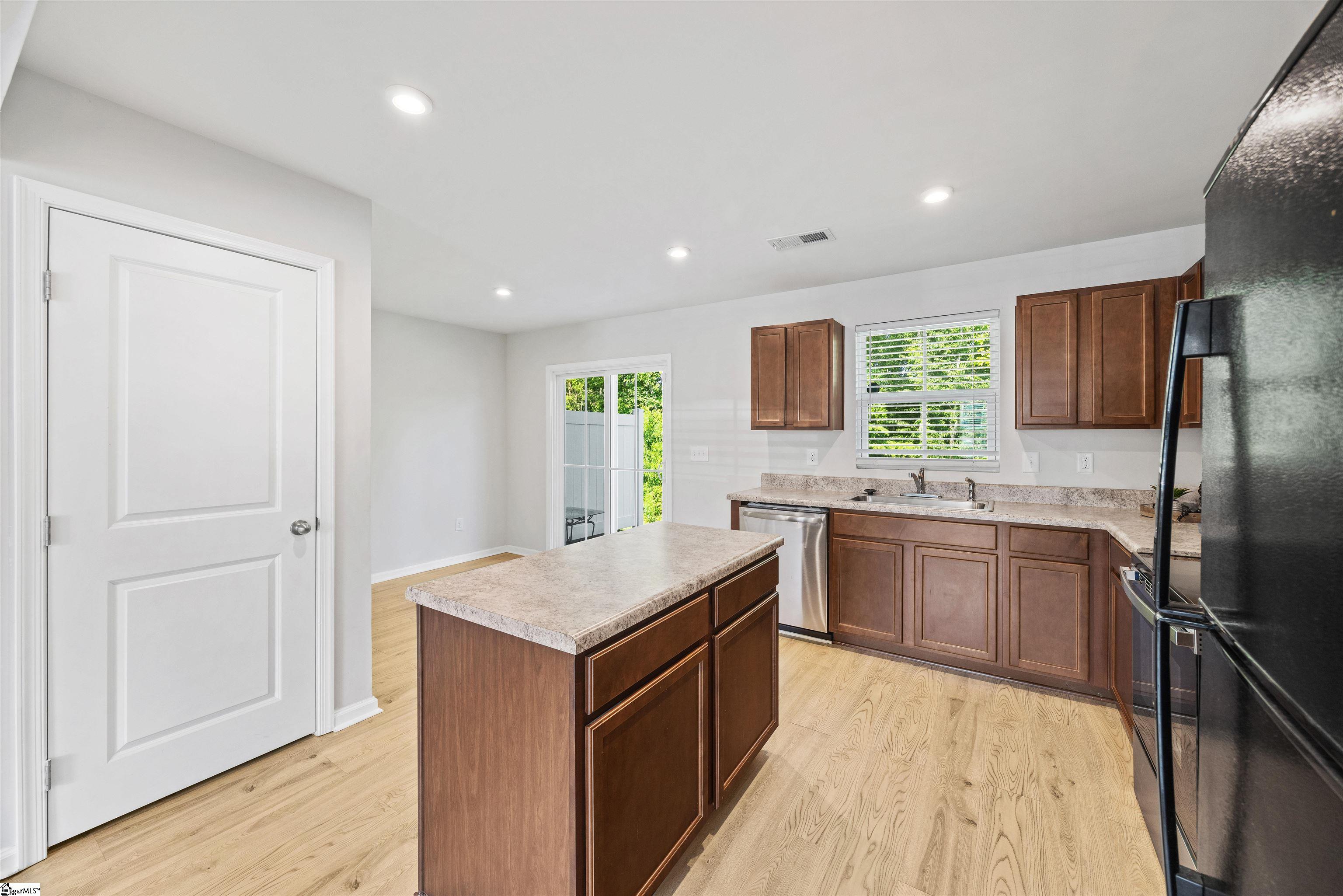 31 Tidworth Drive Greer, SC 29651