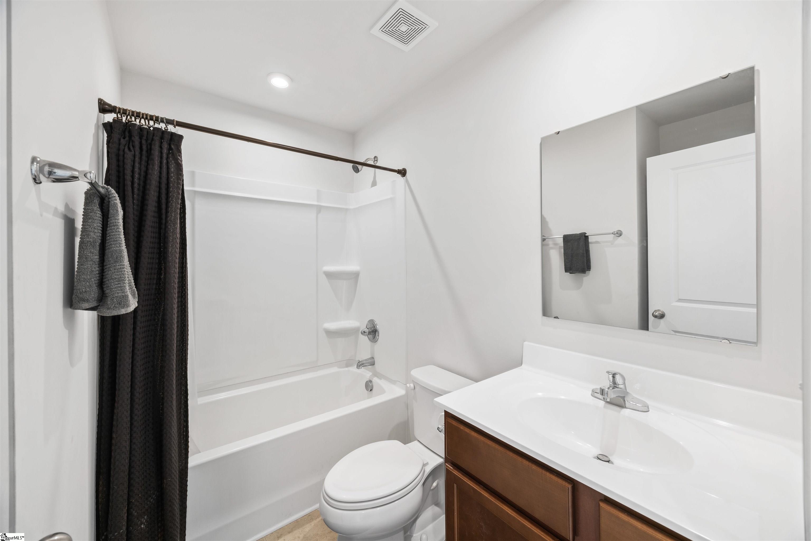 31 Tidworth Drive Greer, SC 29651