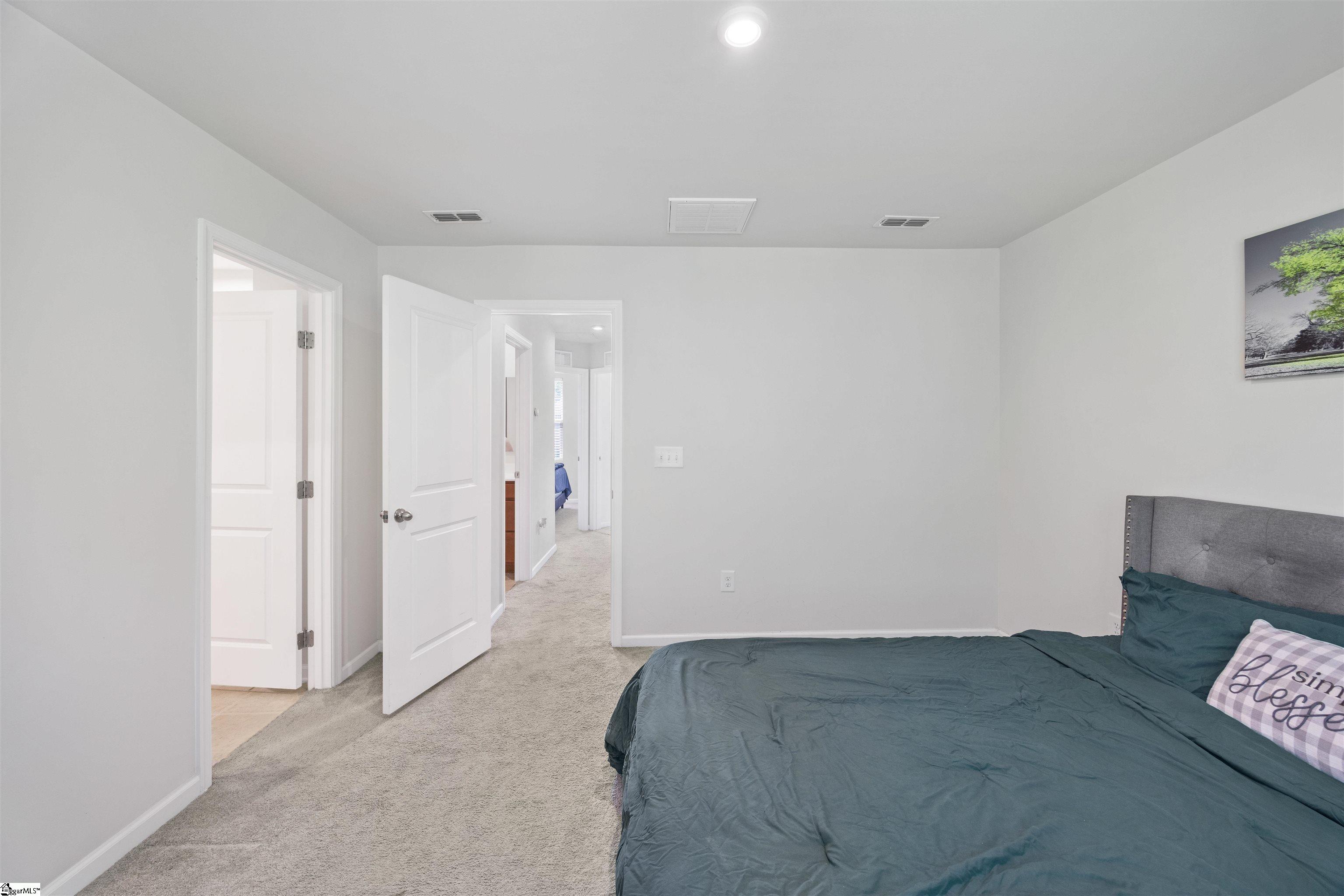 31 Tidworth Drive Greer, SC 29651