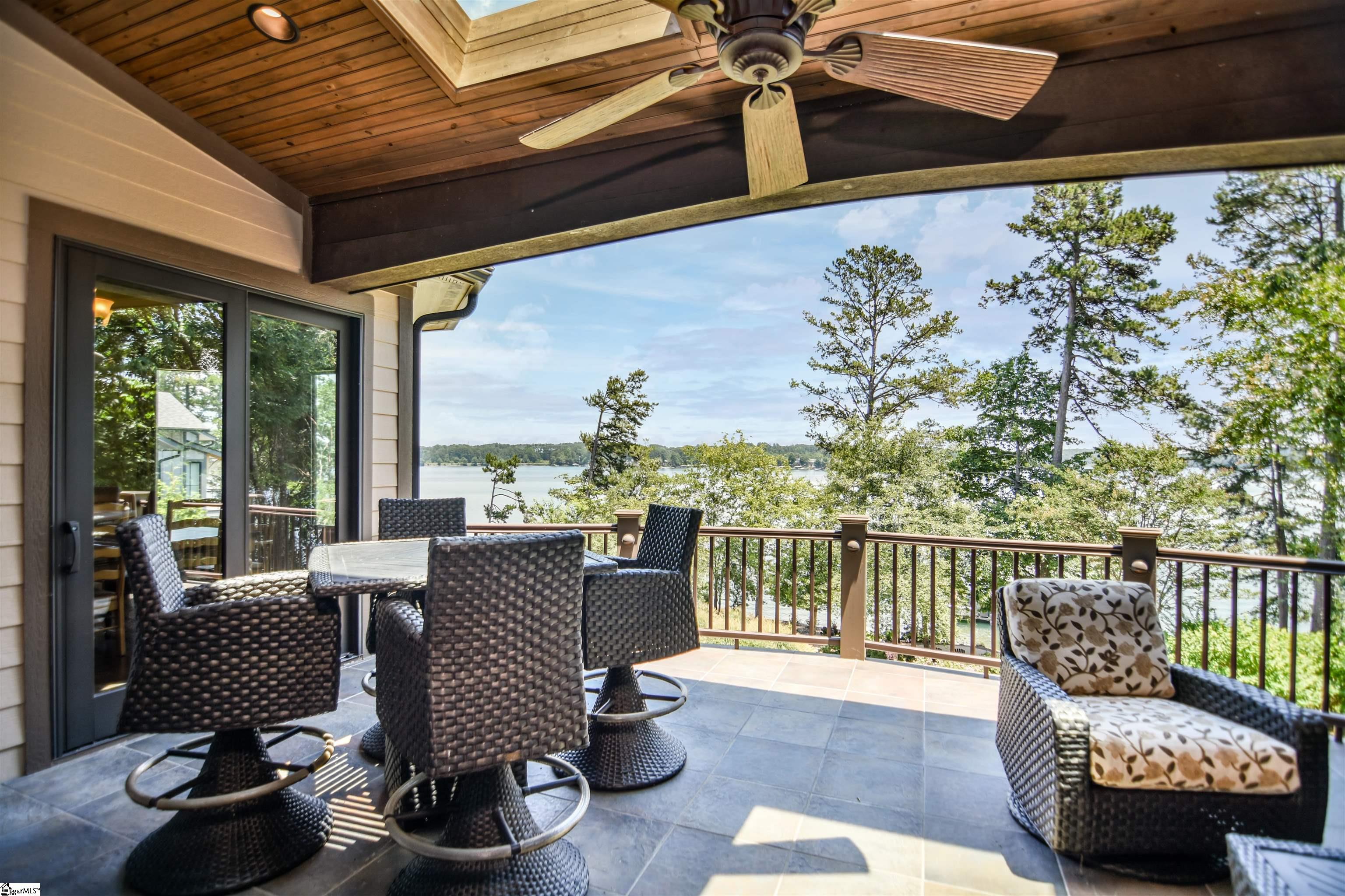 124 Pineridge Pointe Drive Seneca, SC 29672